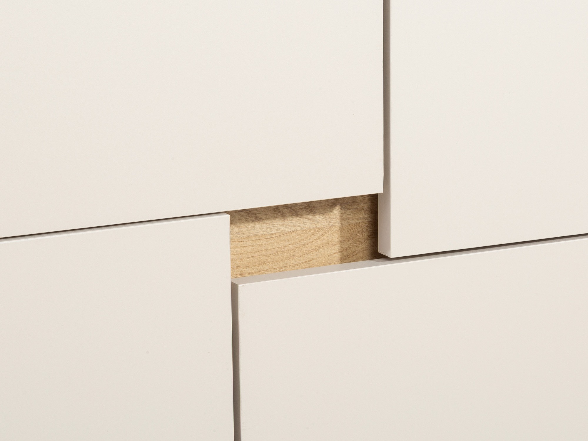 Garderobna omara Mavdori 105