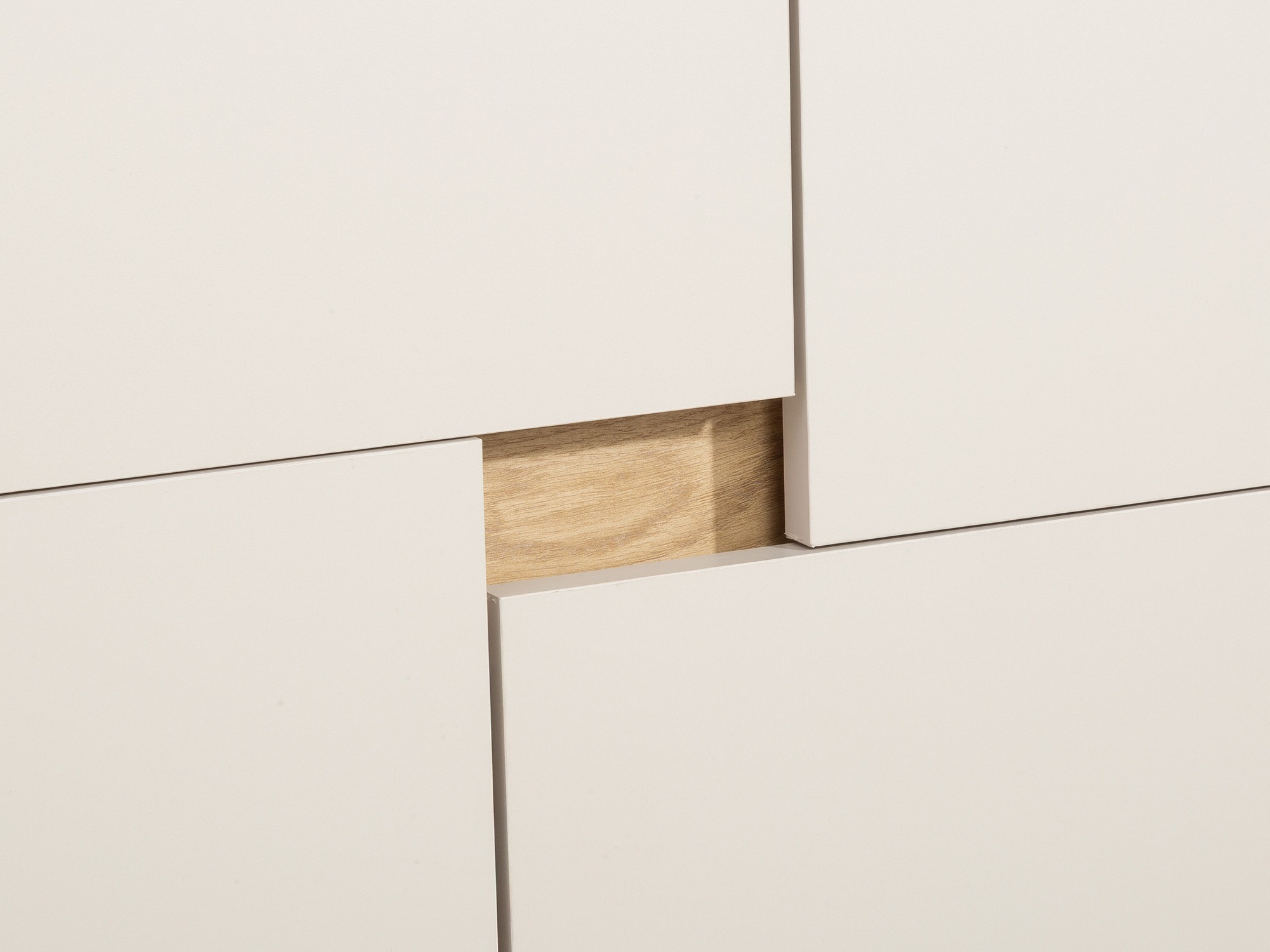 Regal Mavdori 104 (Kašmir)