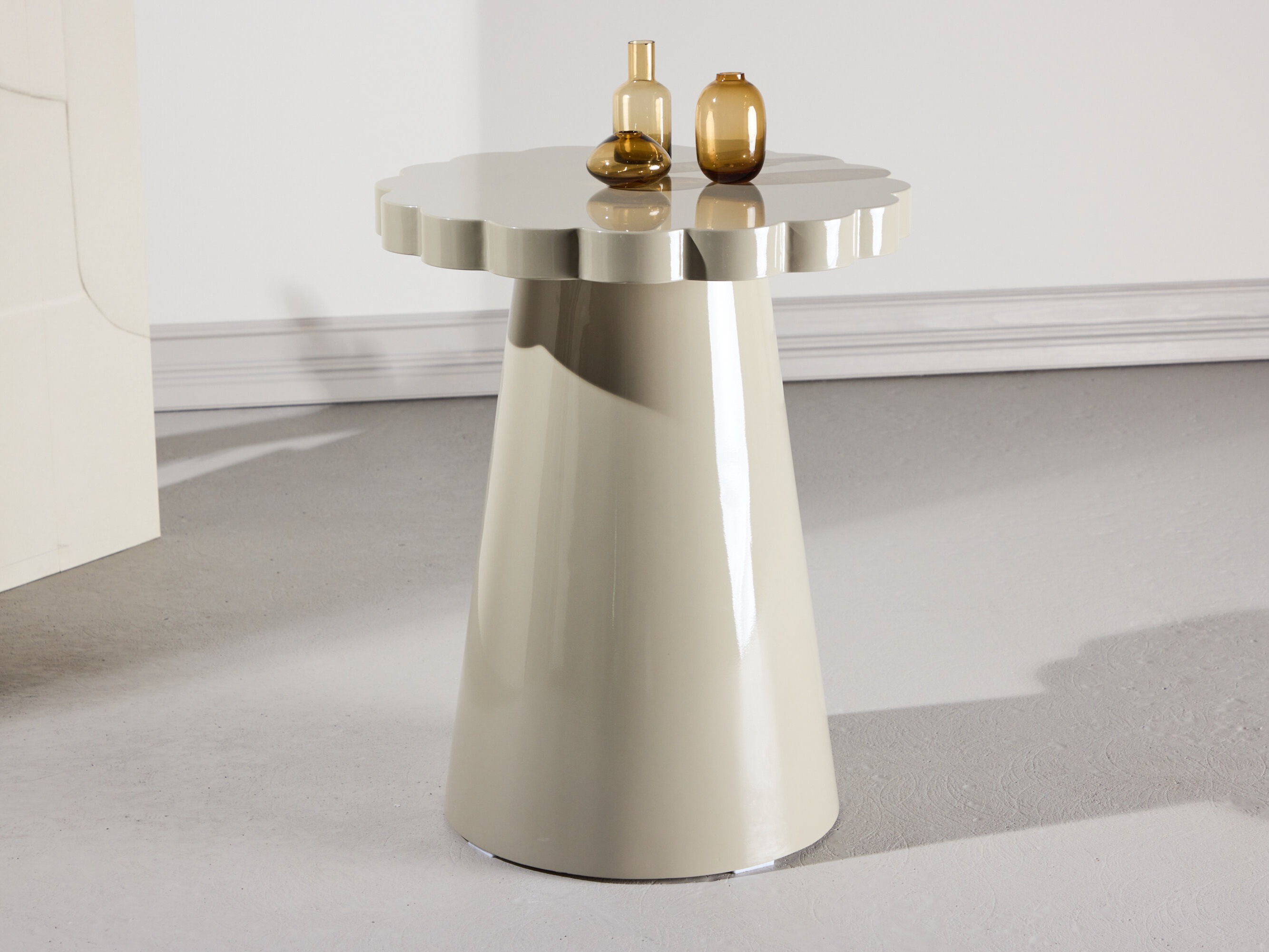 Stranska mizica Dallas 4924