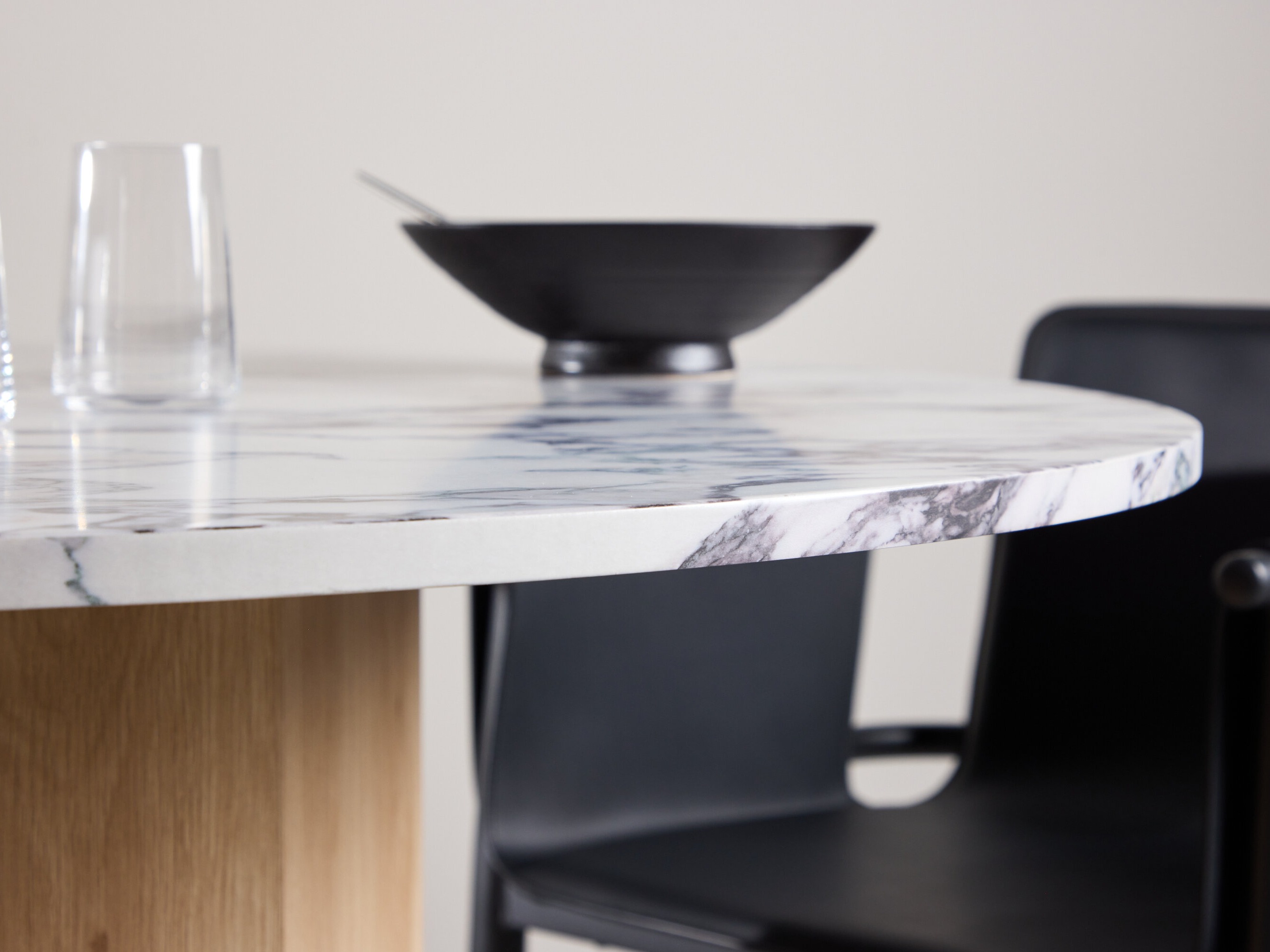 Miza Dallas 4894 (Sivi marmor + Svetlo rjava)