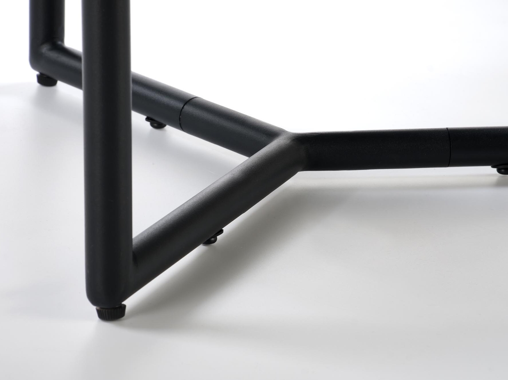 Klubska mizica Houston 2067