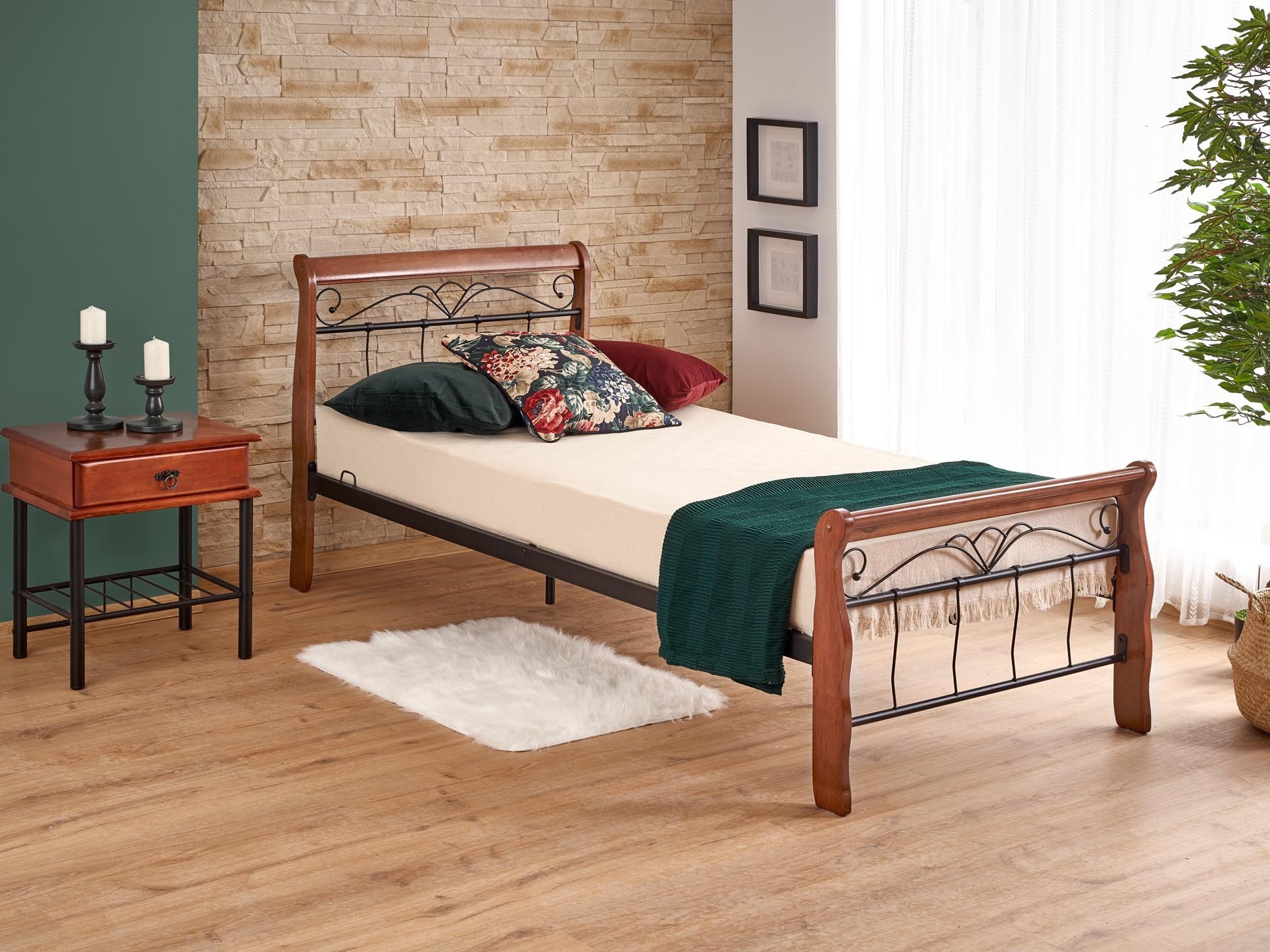 Postelja Houston 104