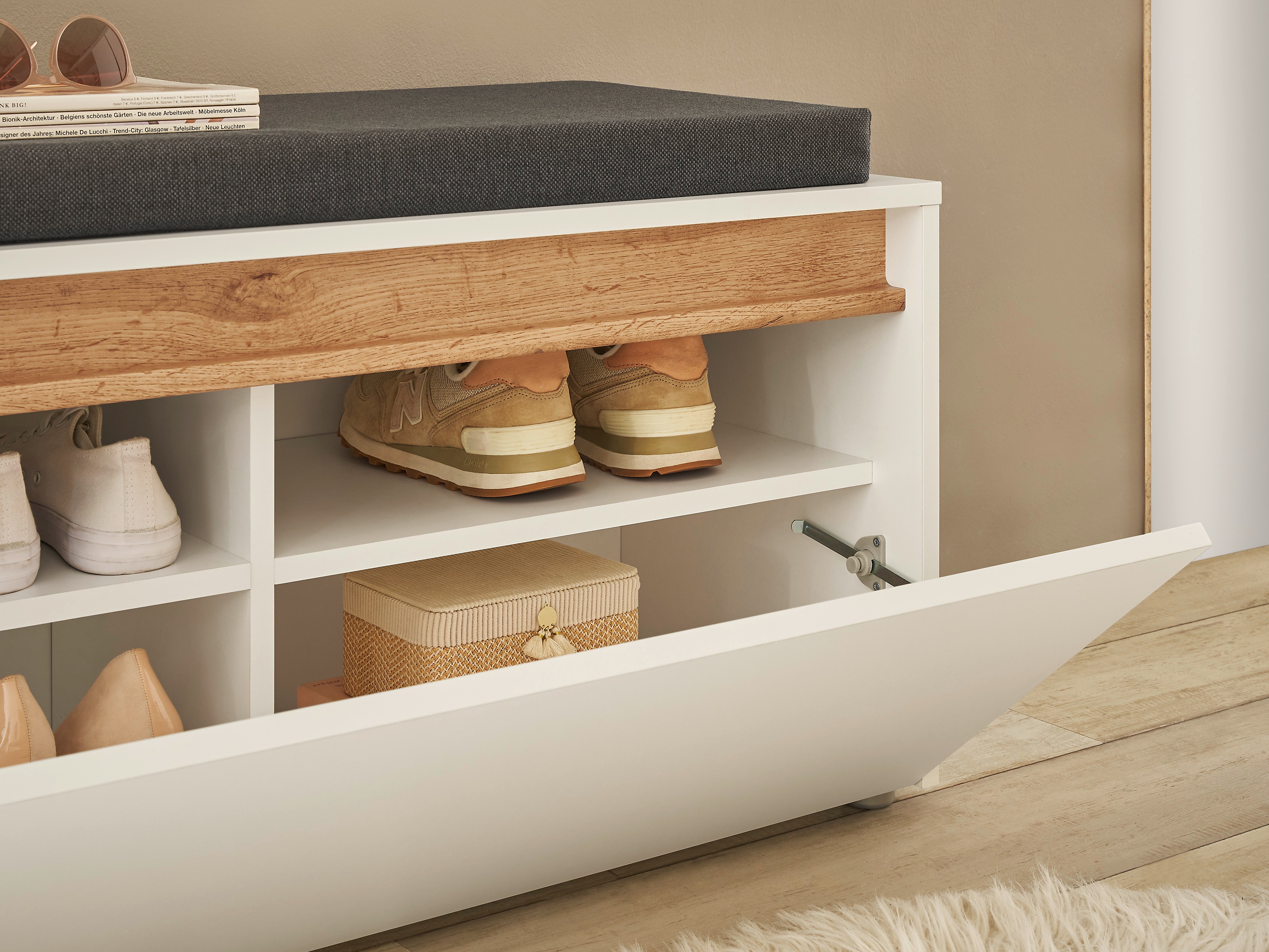 Komplet za predsobo Elbsori 176 (Bela + Wotan hrast)