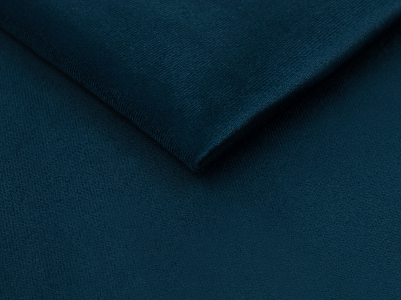 Fotelj Veldala 104 (Manila 26)