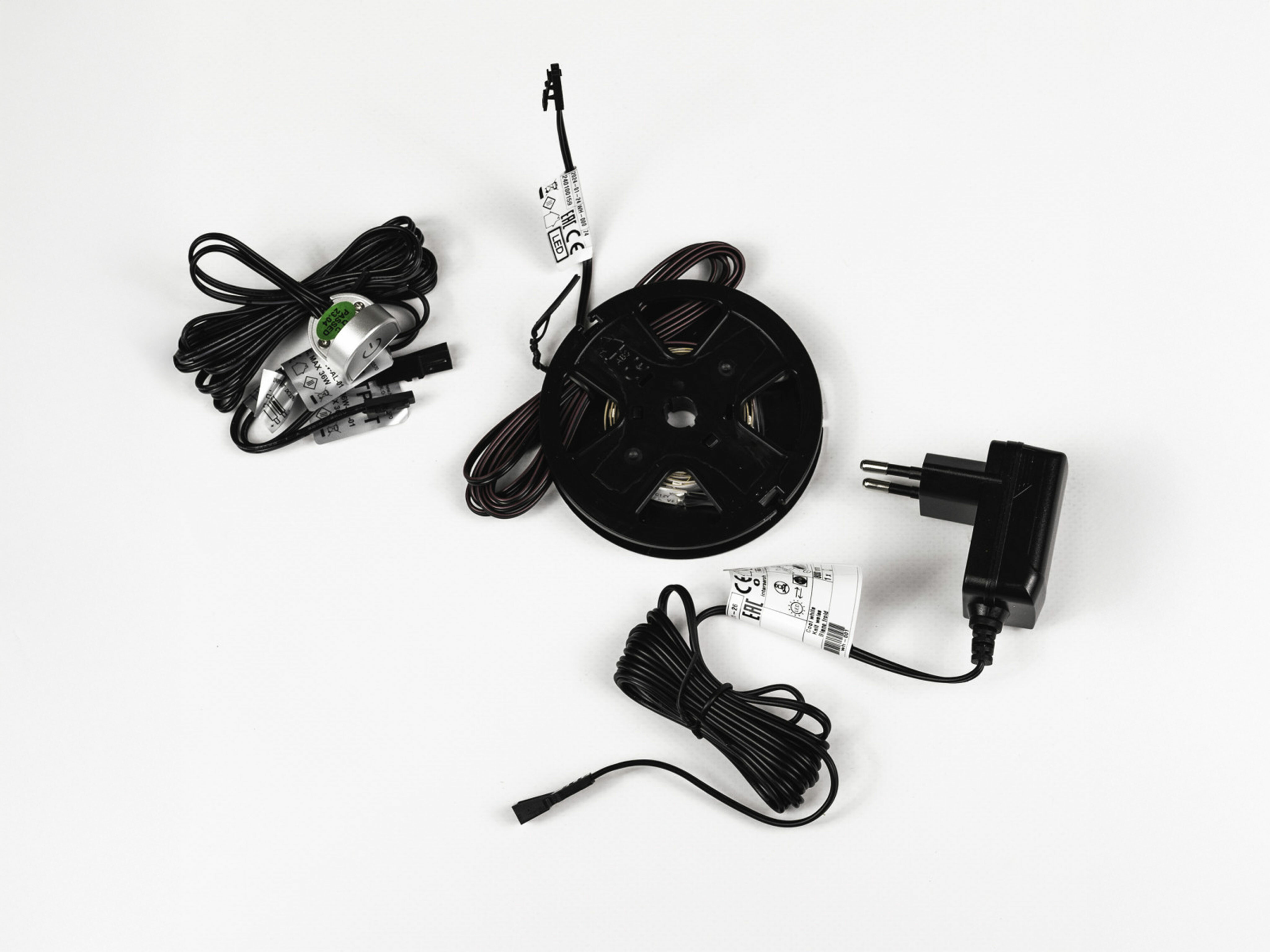 LED razsvetljava Revelmi 121