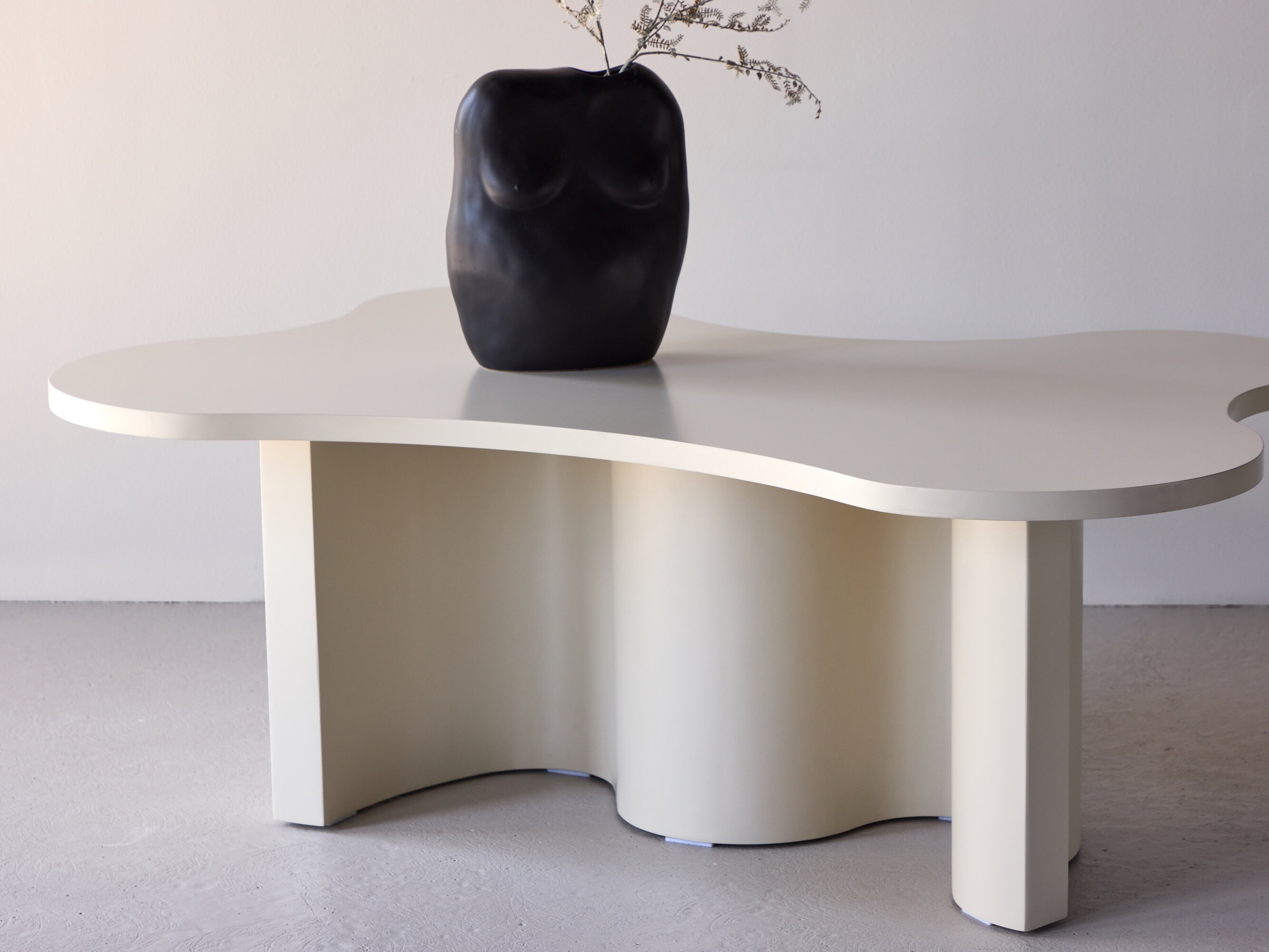 Klubska mizica Dallas 4944