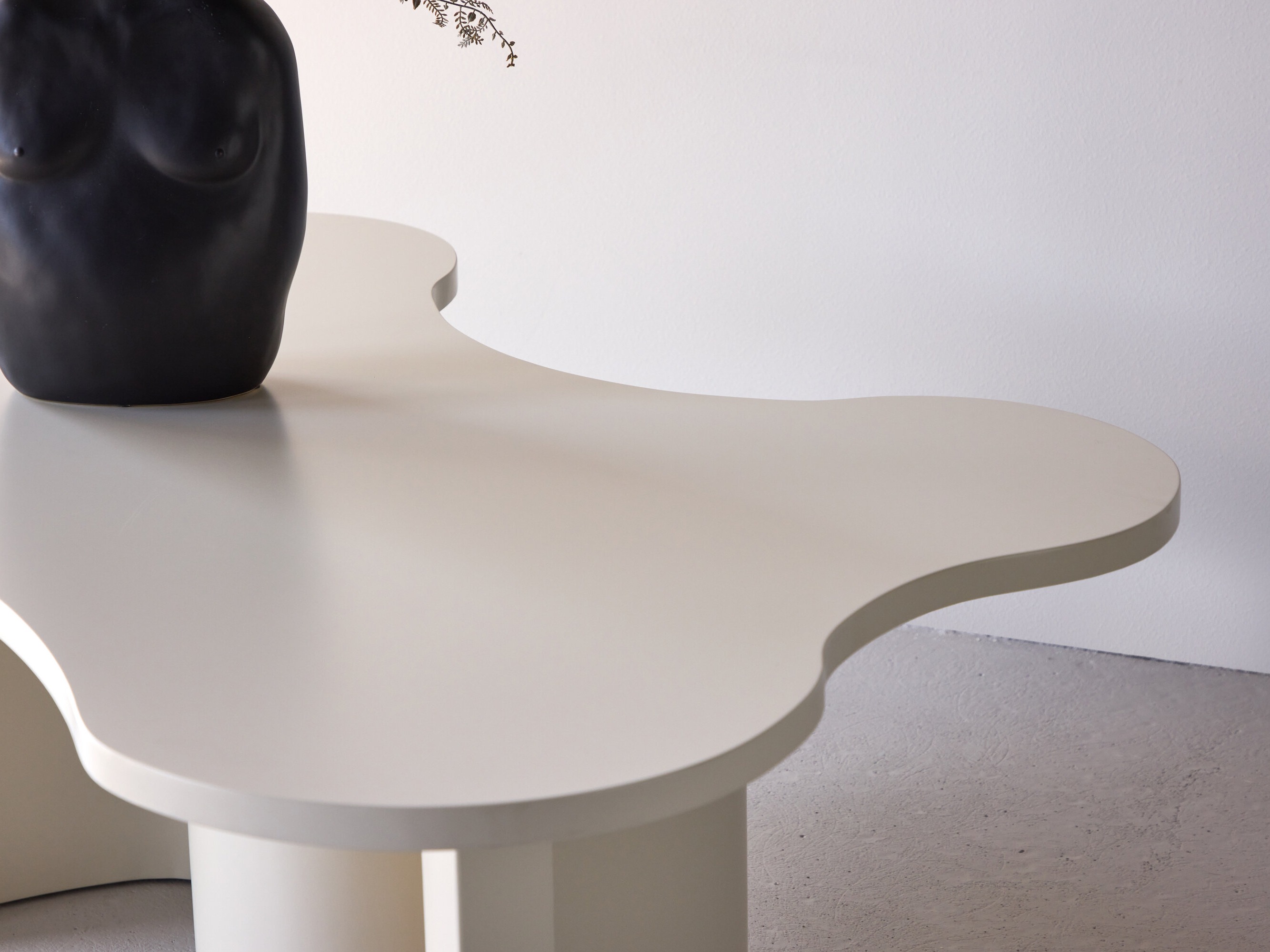 Klubska mizica Dallas 4944