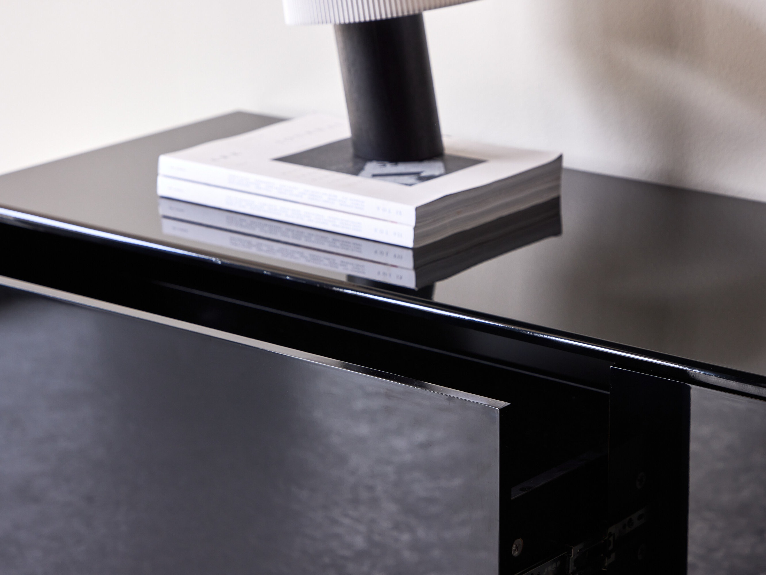 TV-omarica Dallas 4945