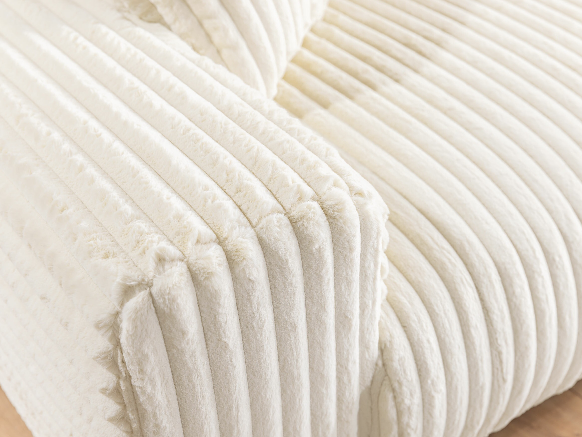 Kavč Circoru 102 (Vito 23)