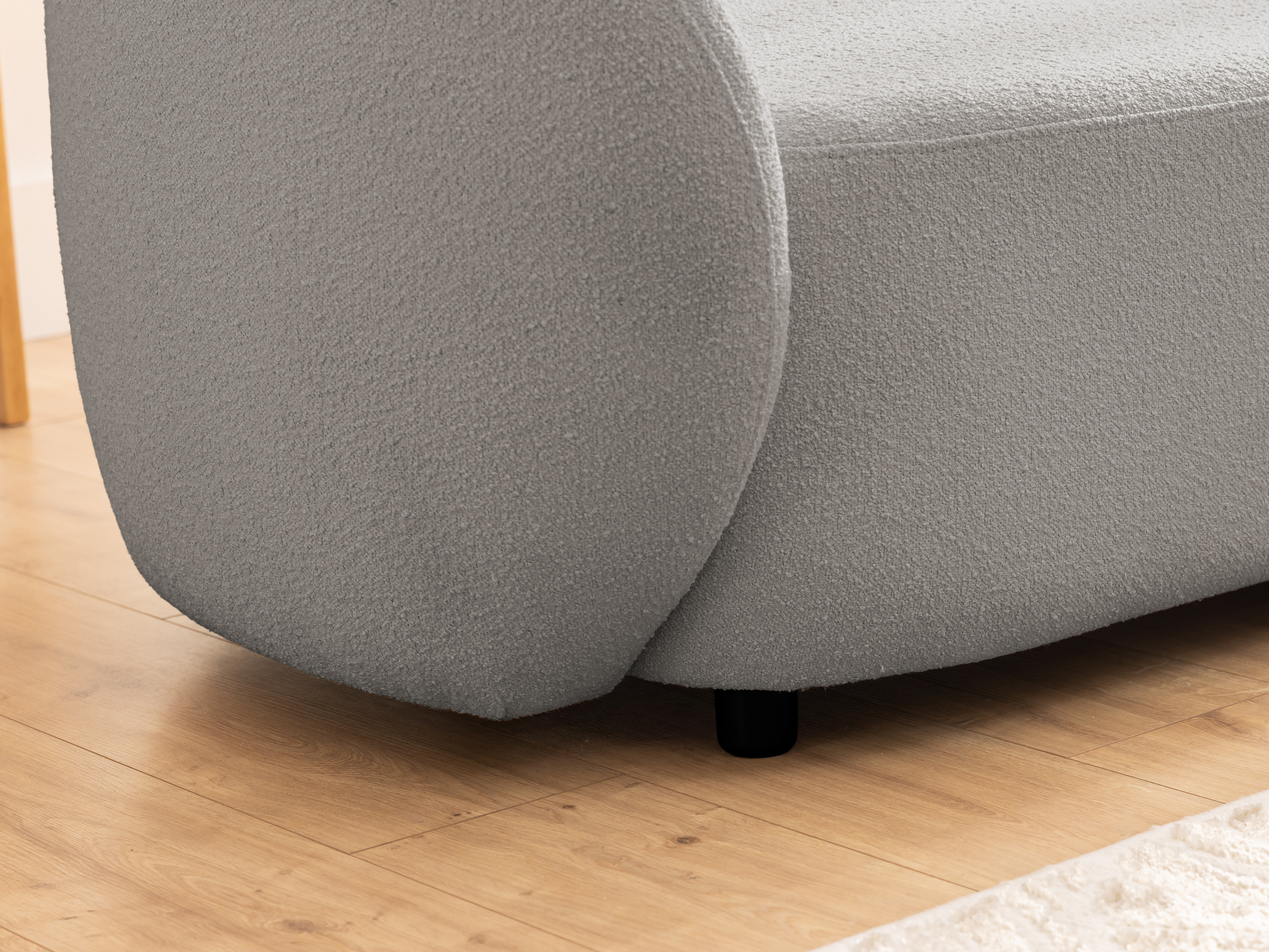 Kavč Rocklin 111 (Loop 18)