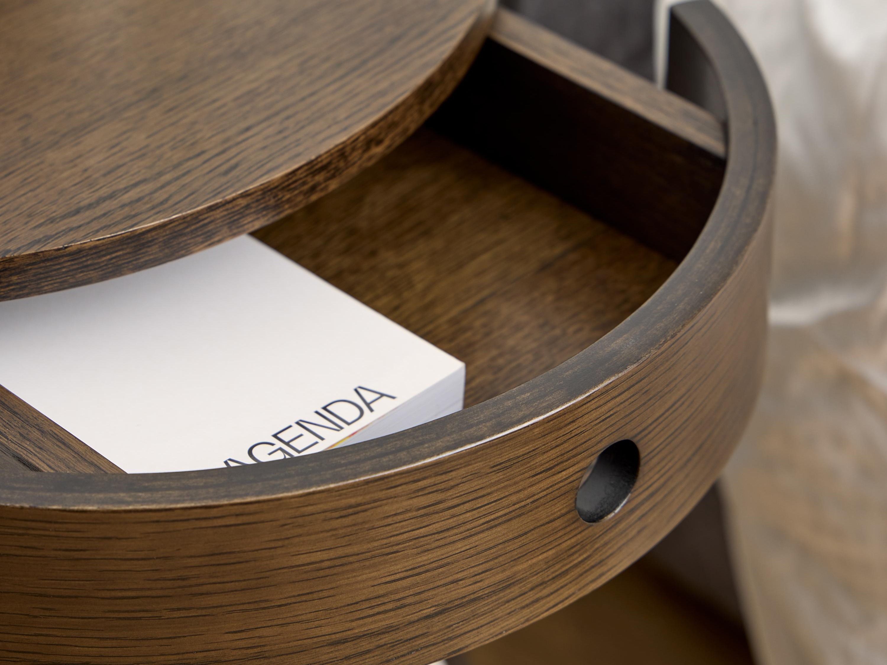 Nočna omarica Norsica 987 (Temen hrast)