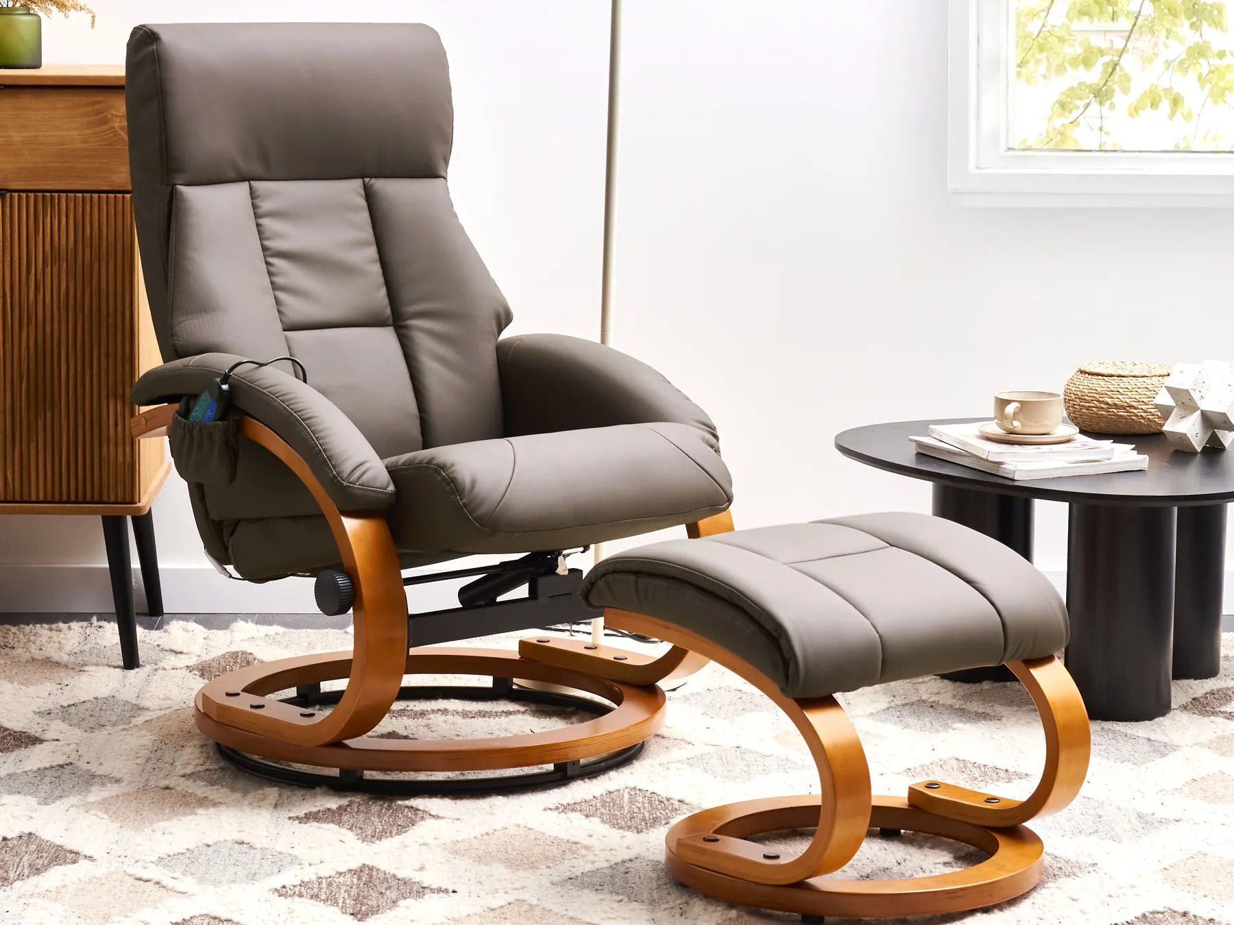 Fotelj Berwyn 877 (Rjava)