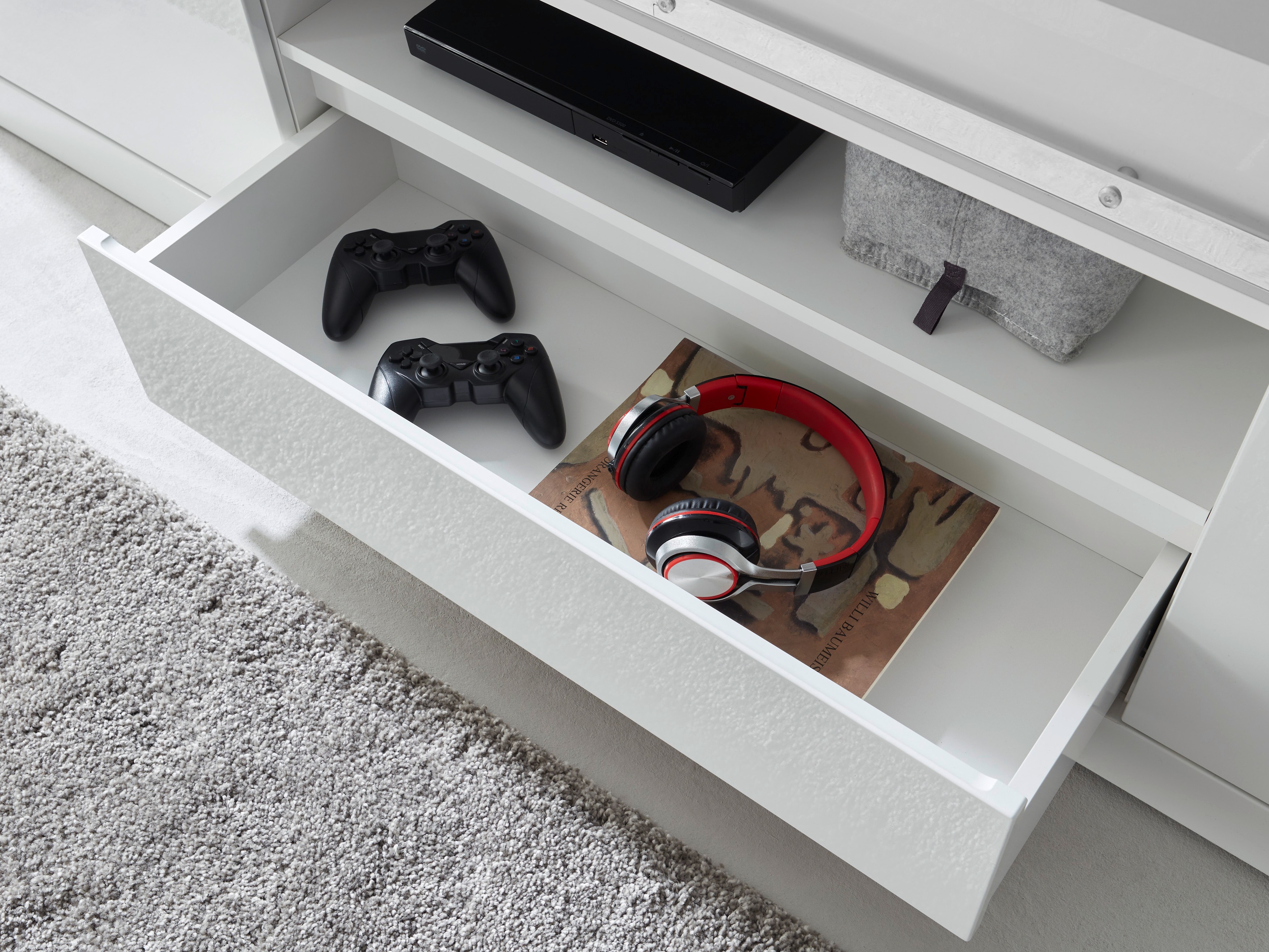 TV-omarica Cirelia 101