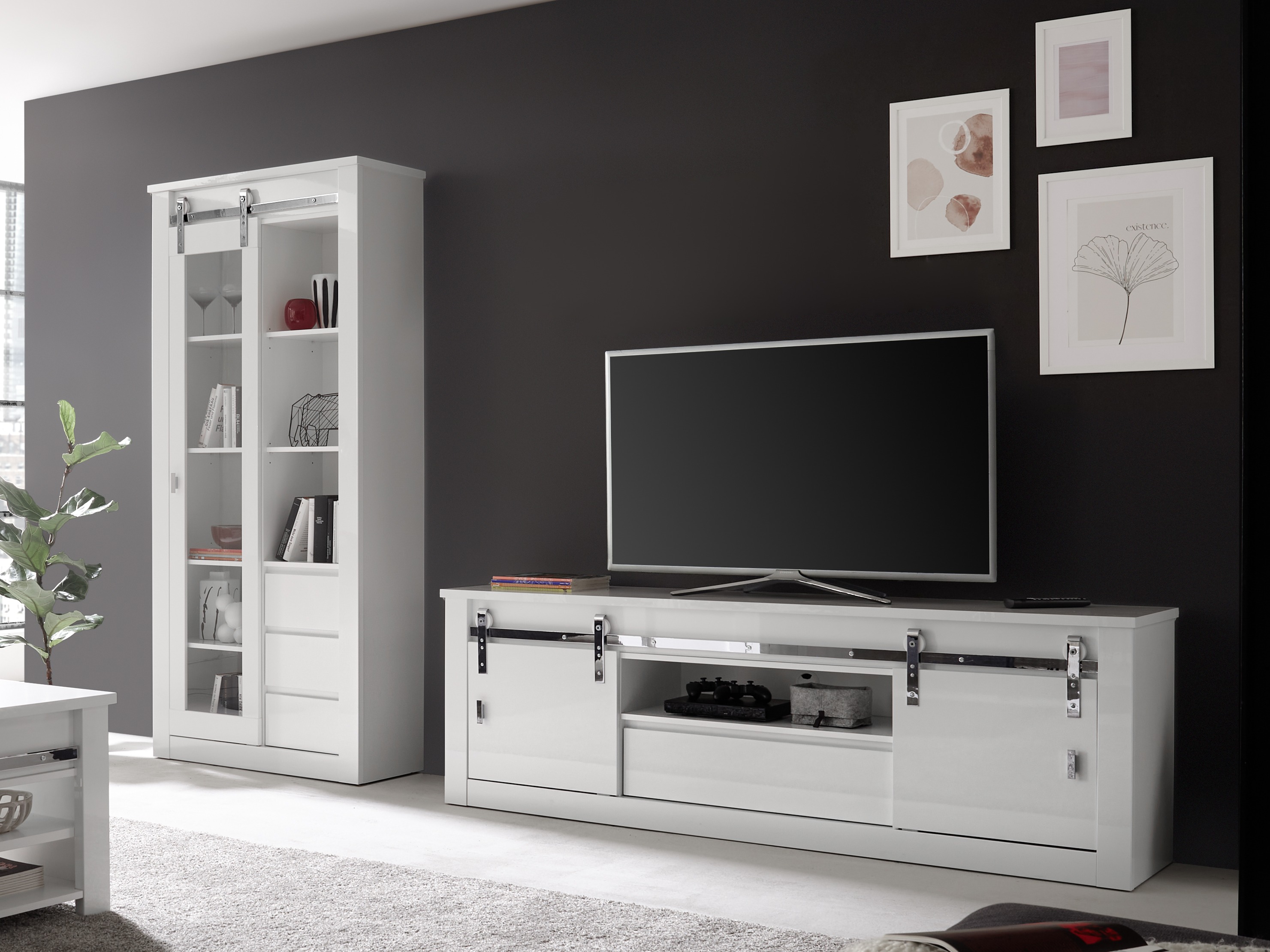 Komplet za dnevno sobo Cirelia 110