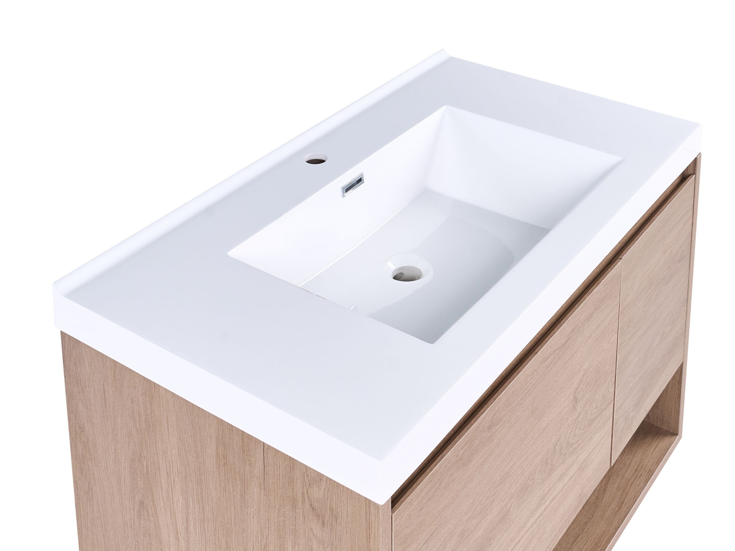 Viseča kopalniška omarica za umivalnik Berwyn 2897