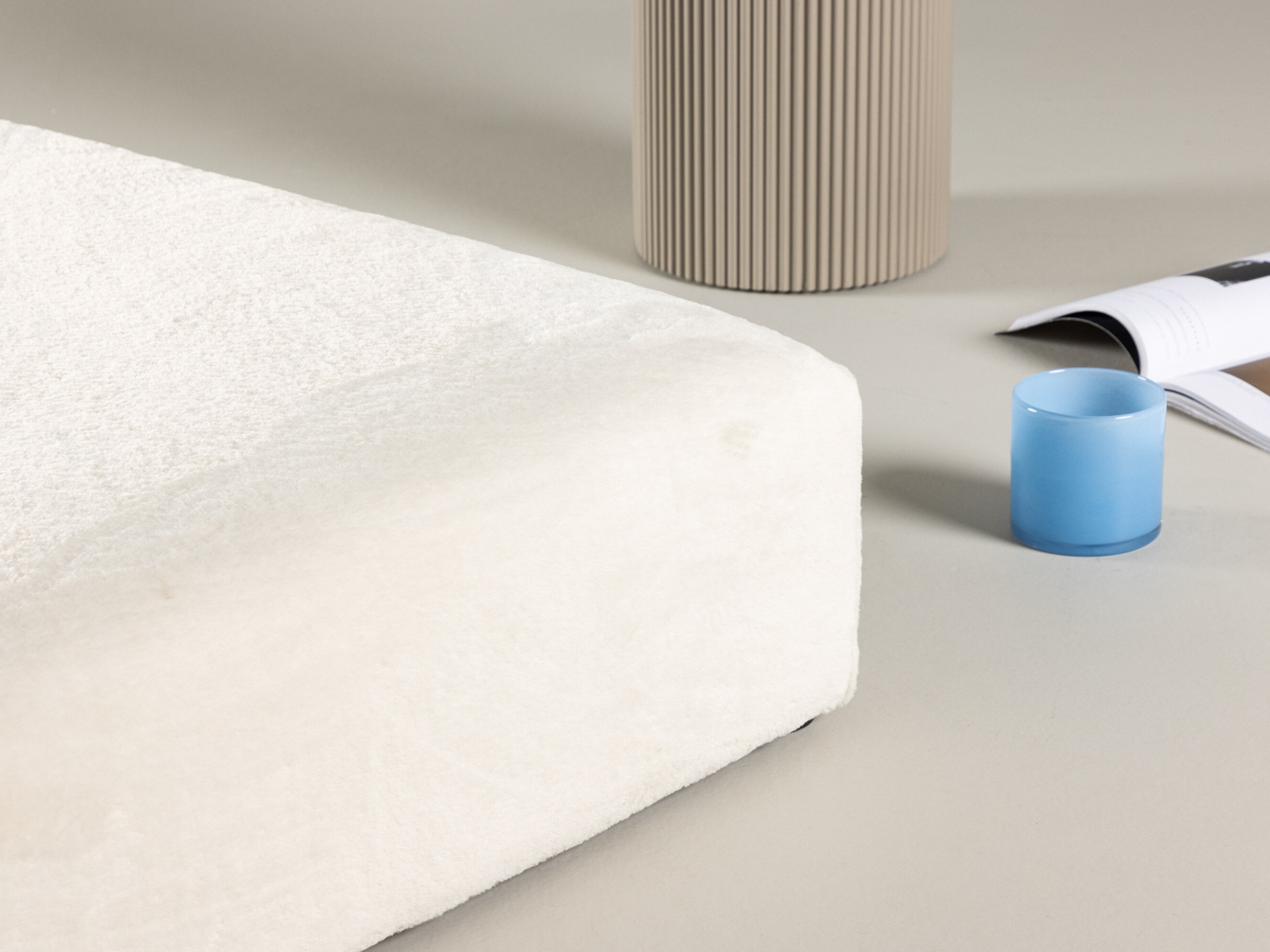 Klop z oblazinjenjem Dallas 4977