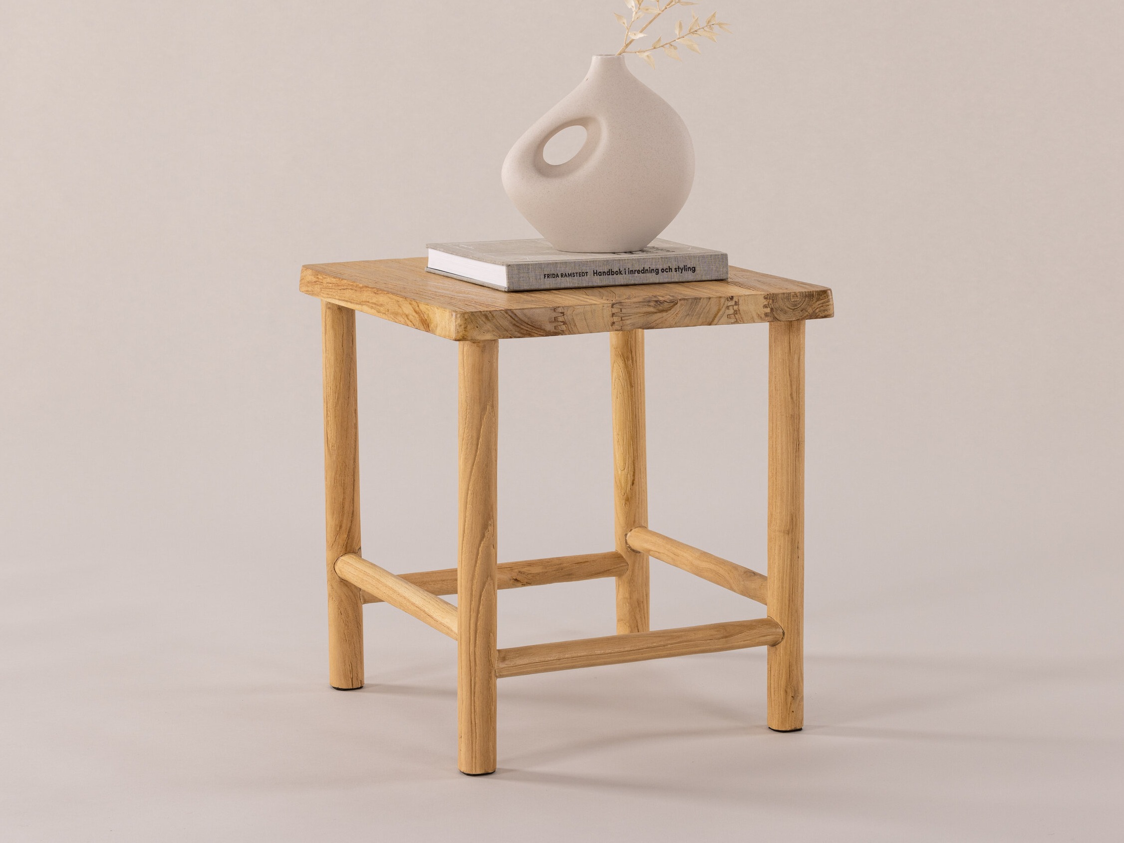 Stolček Dallas 5004