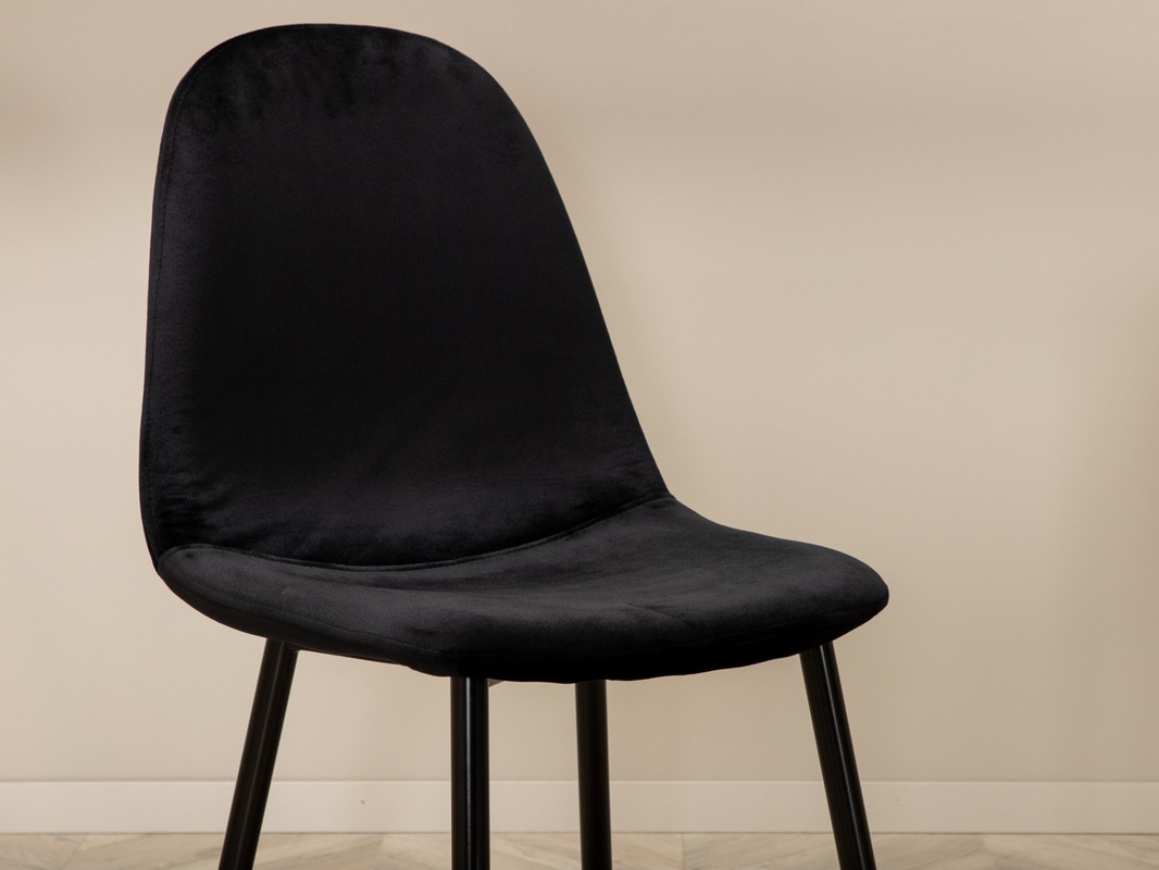 Jedilniški komplet Dallas 5016 (Črna)