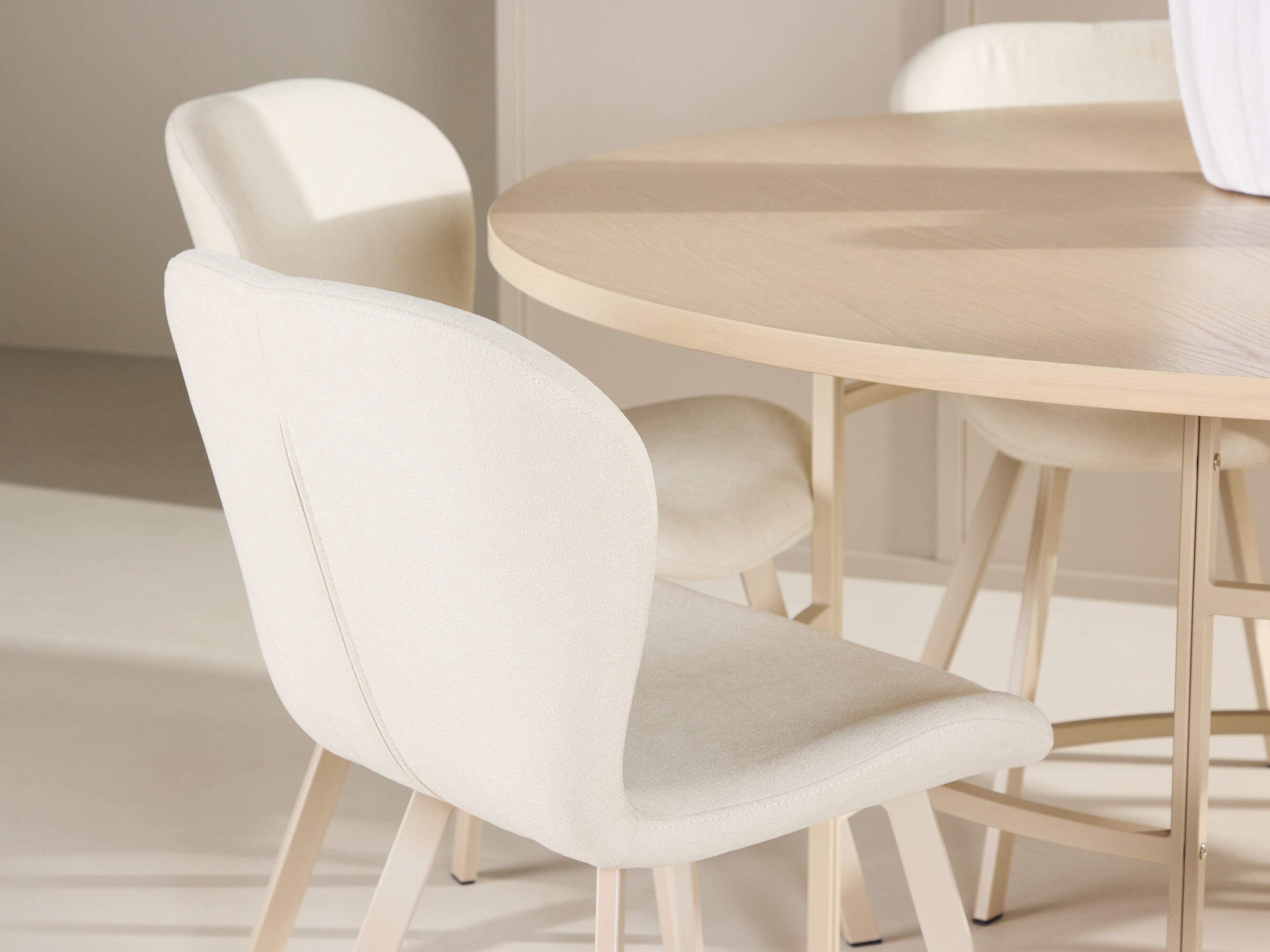 Jedilniški komplet Dallas 5022