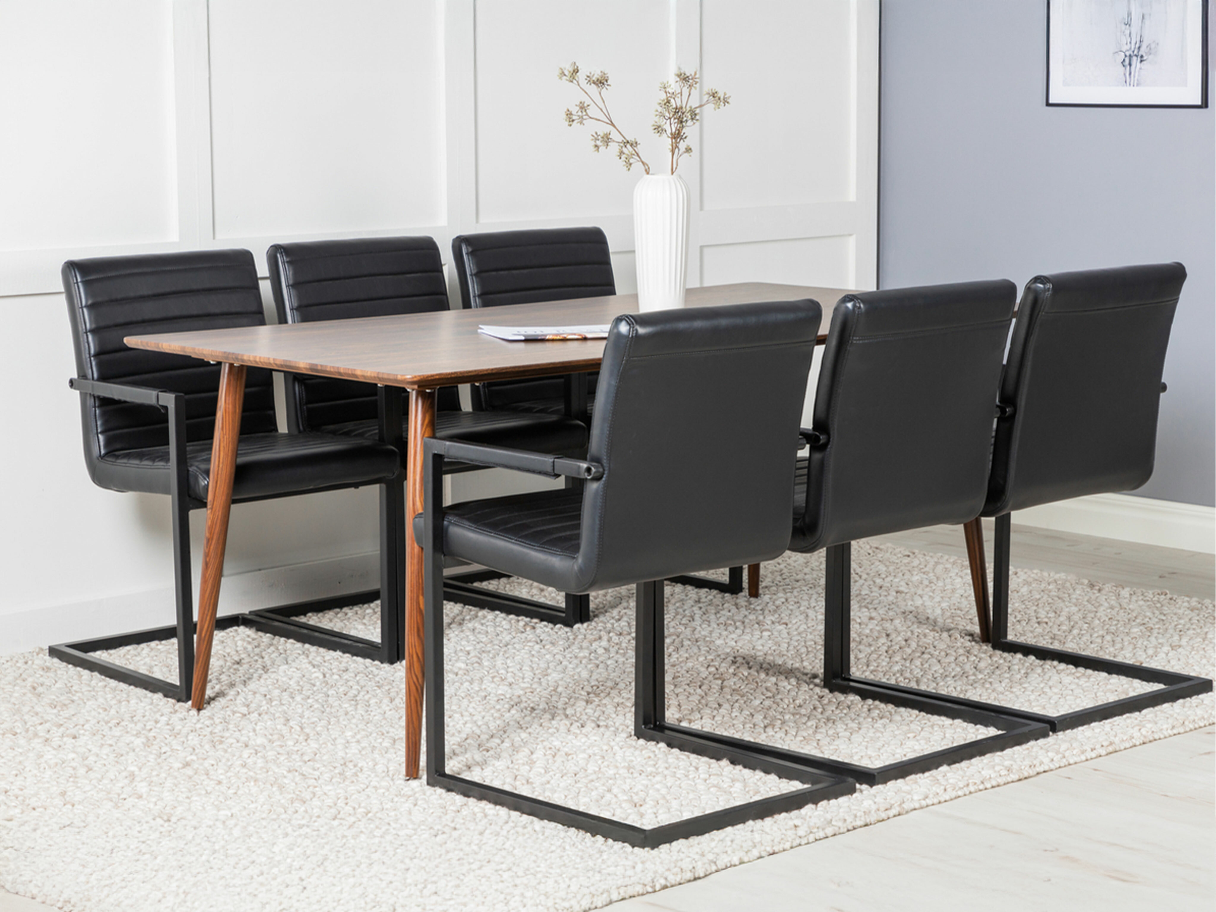 Jedilniški komplet Dallas 1884