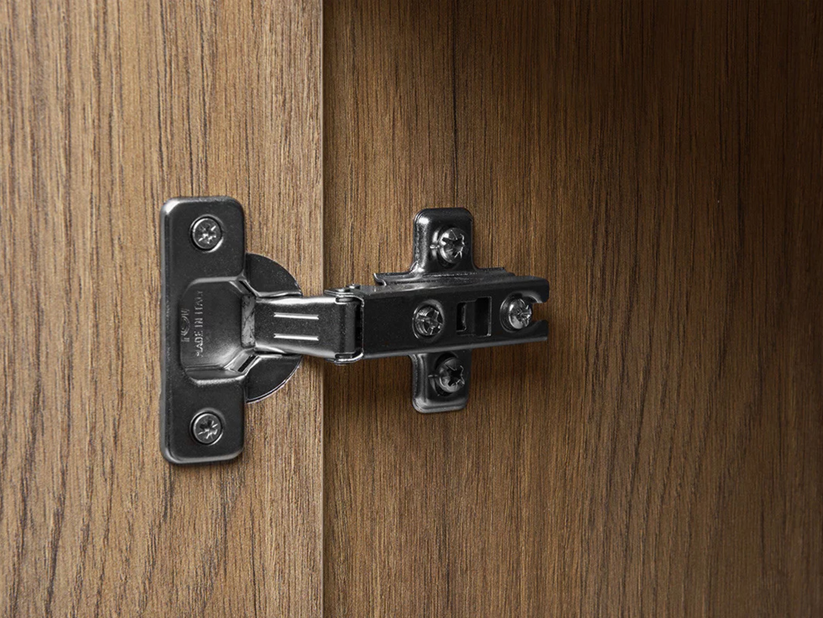 TV-omarica Fivbeli 101 (Hrast)