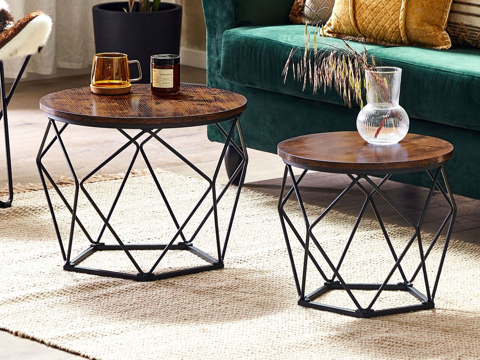 Komplet klubskih mizic Berwyn 2903