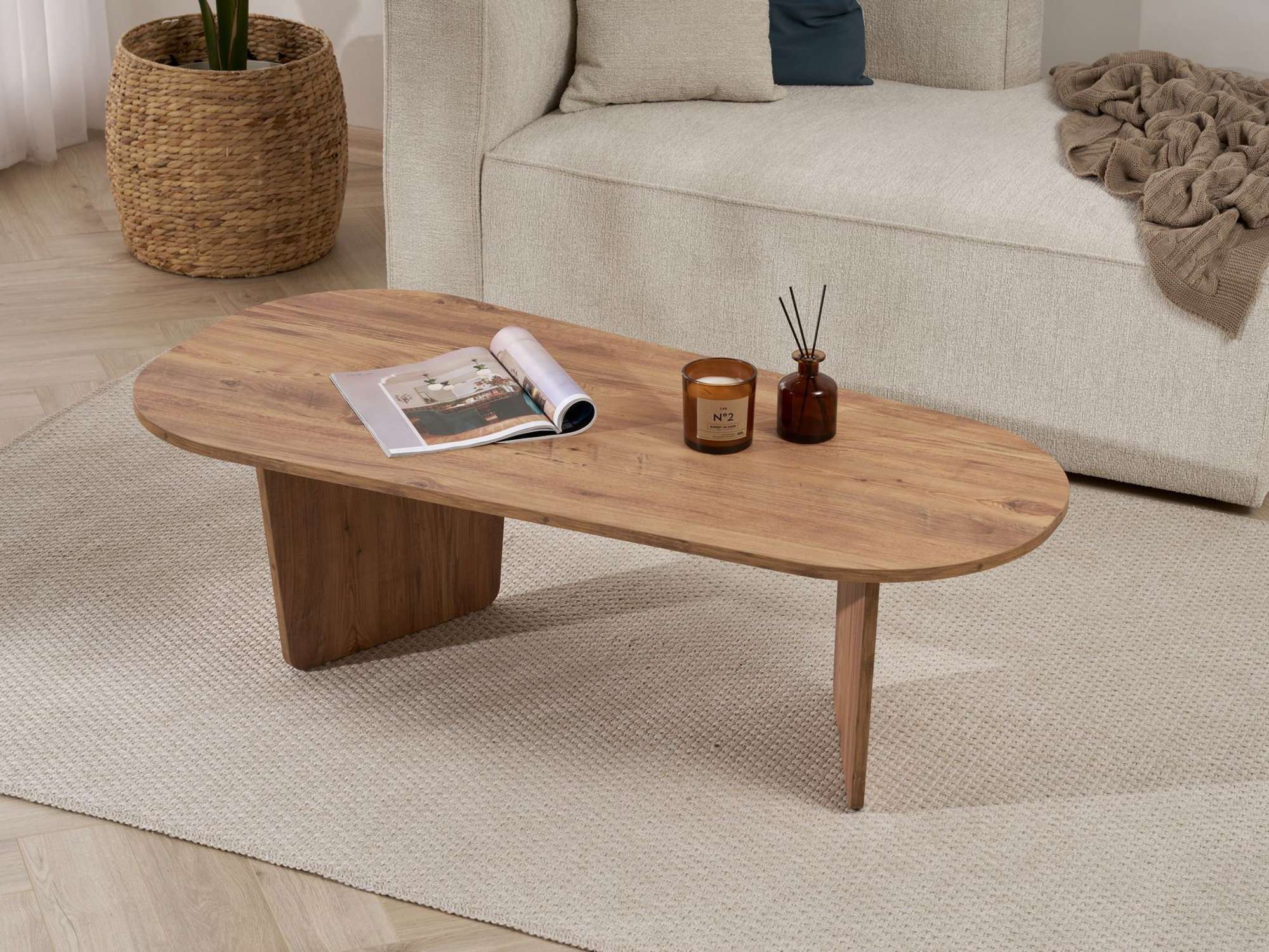 Klubska mizica Novato 135 (Bor)