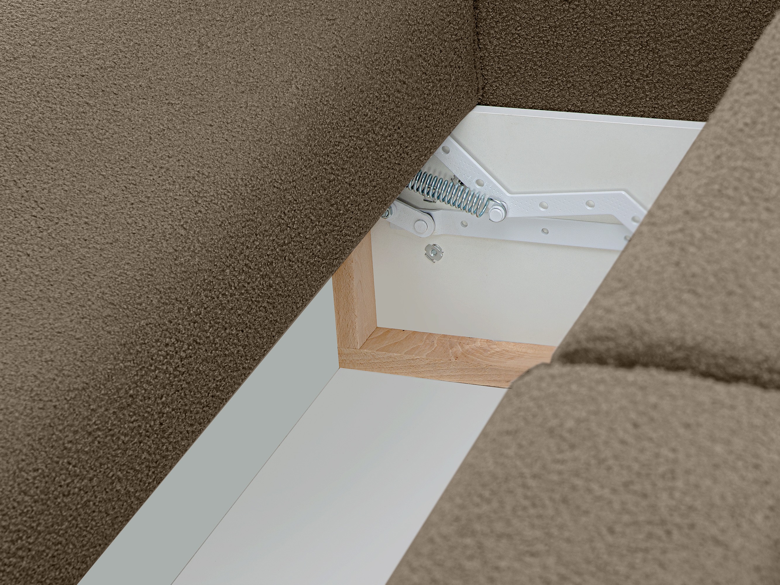 Kotna garnitura Temecula 107 (New or Never 16)