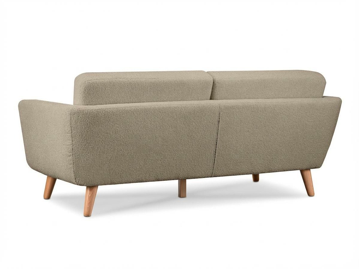 Kavč Elmcali 104 (New or Never 16)