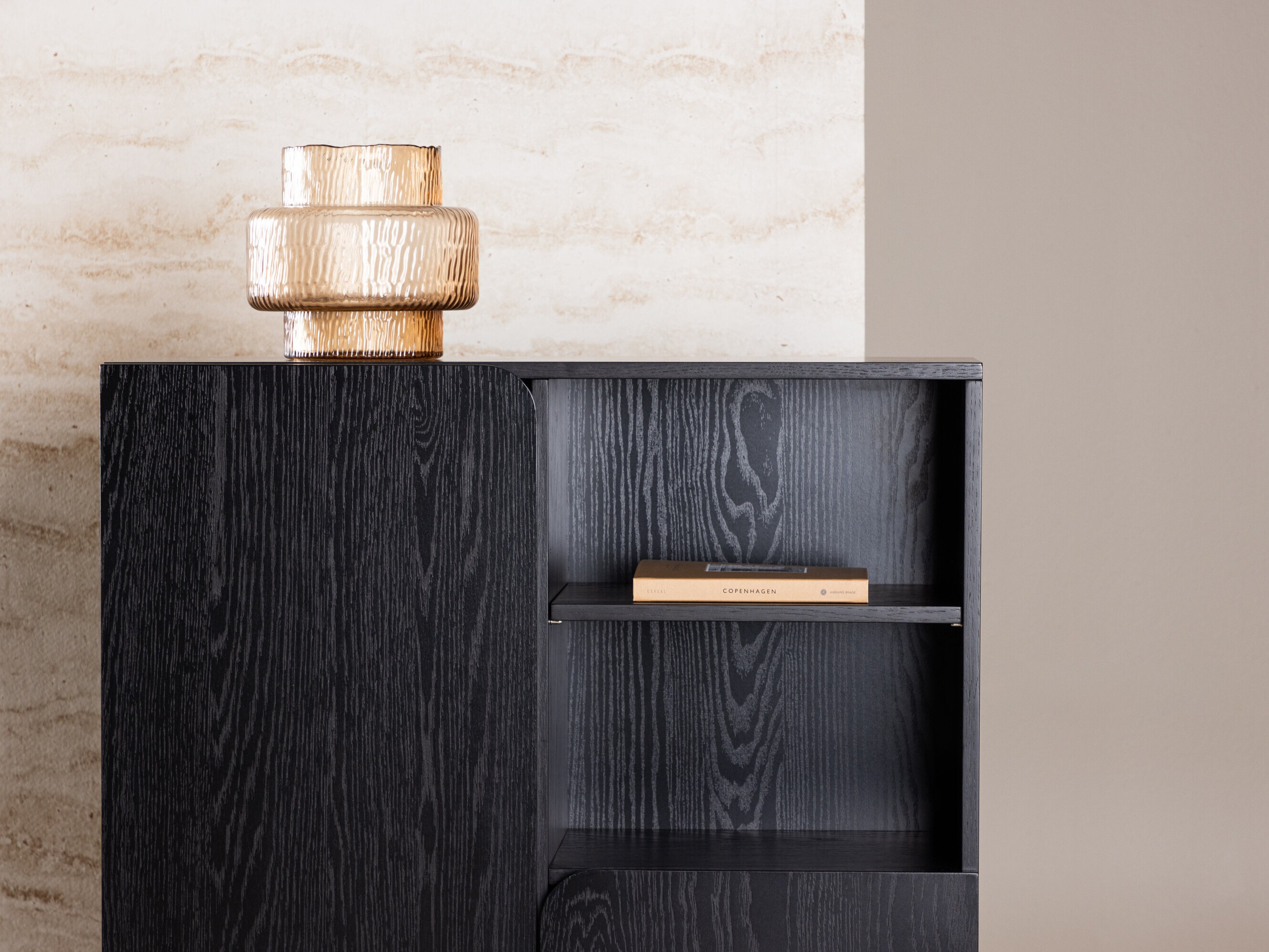 Omarica Dallas 5131 (Črna)