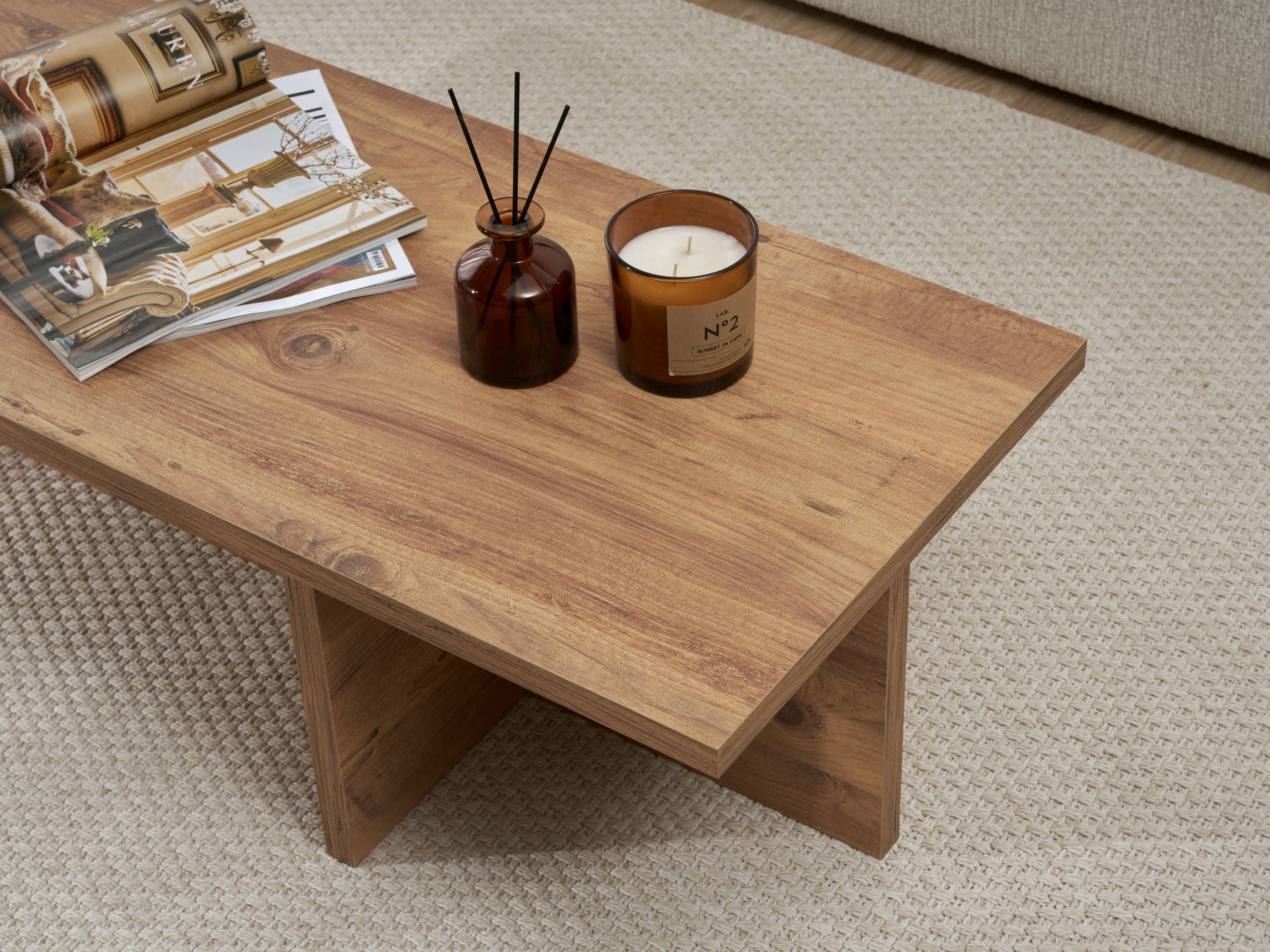 Klubska mizica Novato 136 (Bor)