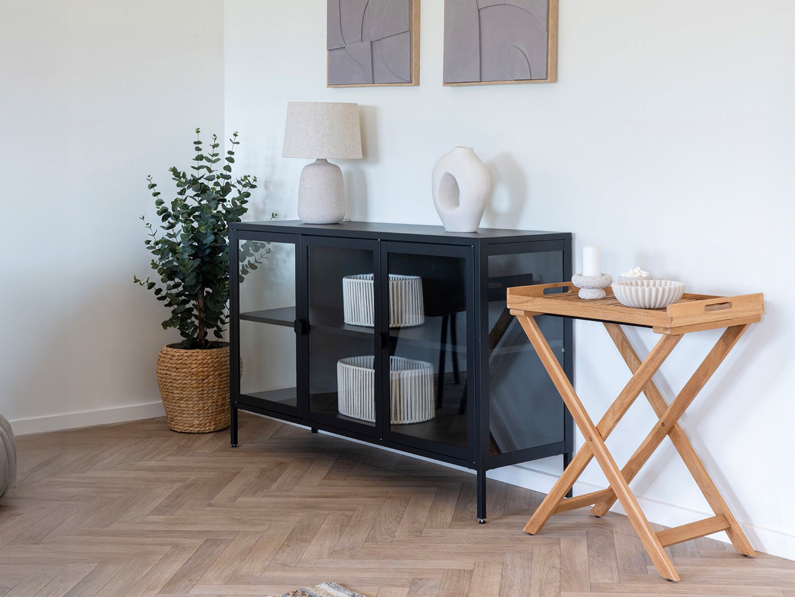 Omarica Romtolo 105 (Črna)