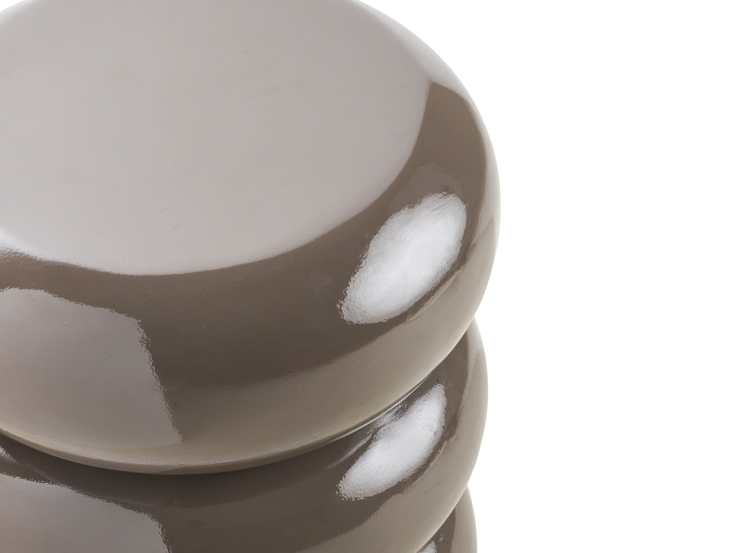 Stranska mizica Brea 119