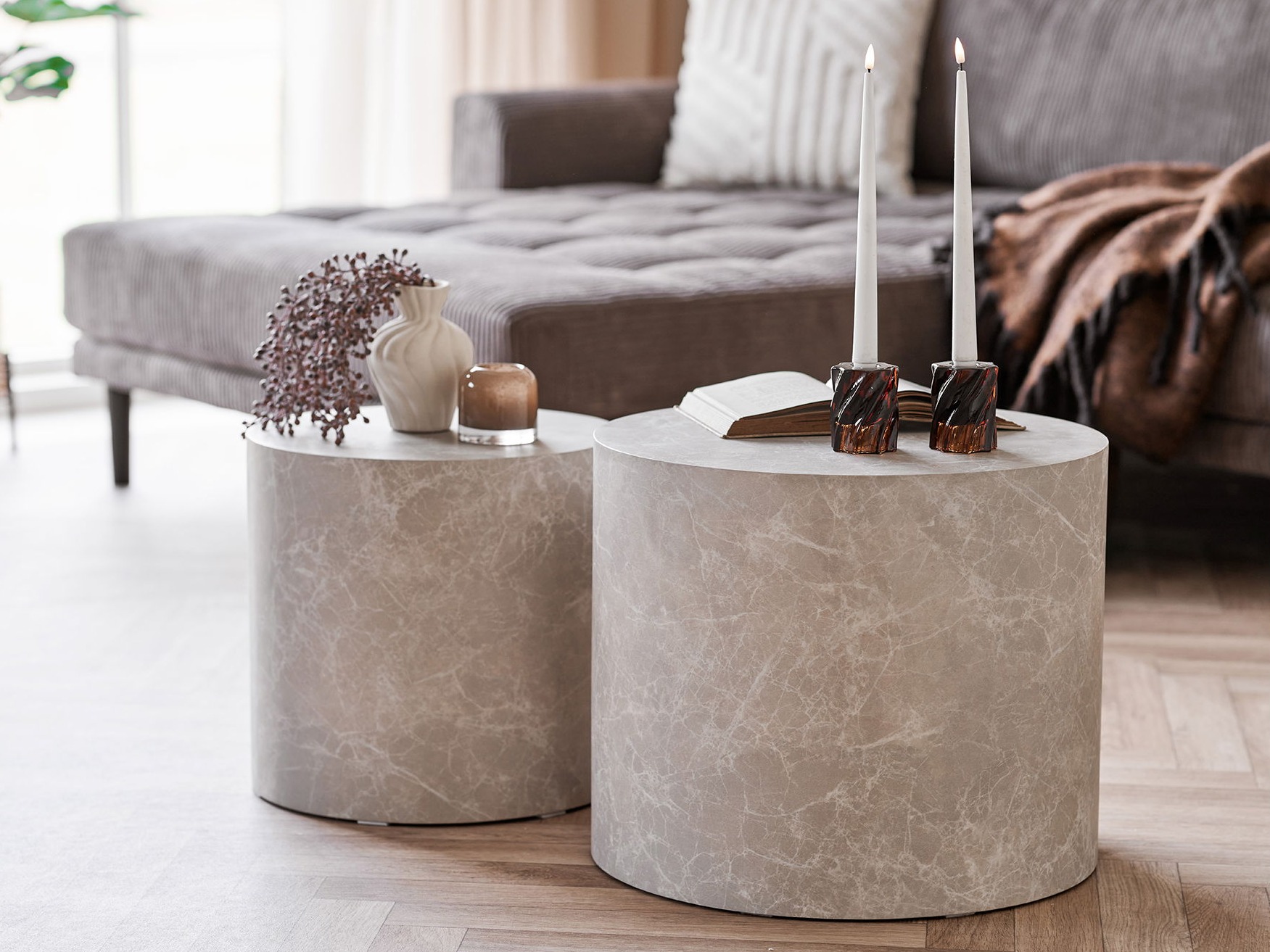 Komplet klubskih mizic Catavie 104