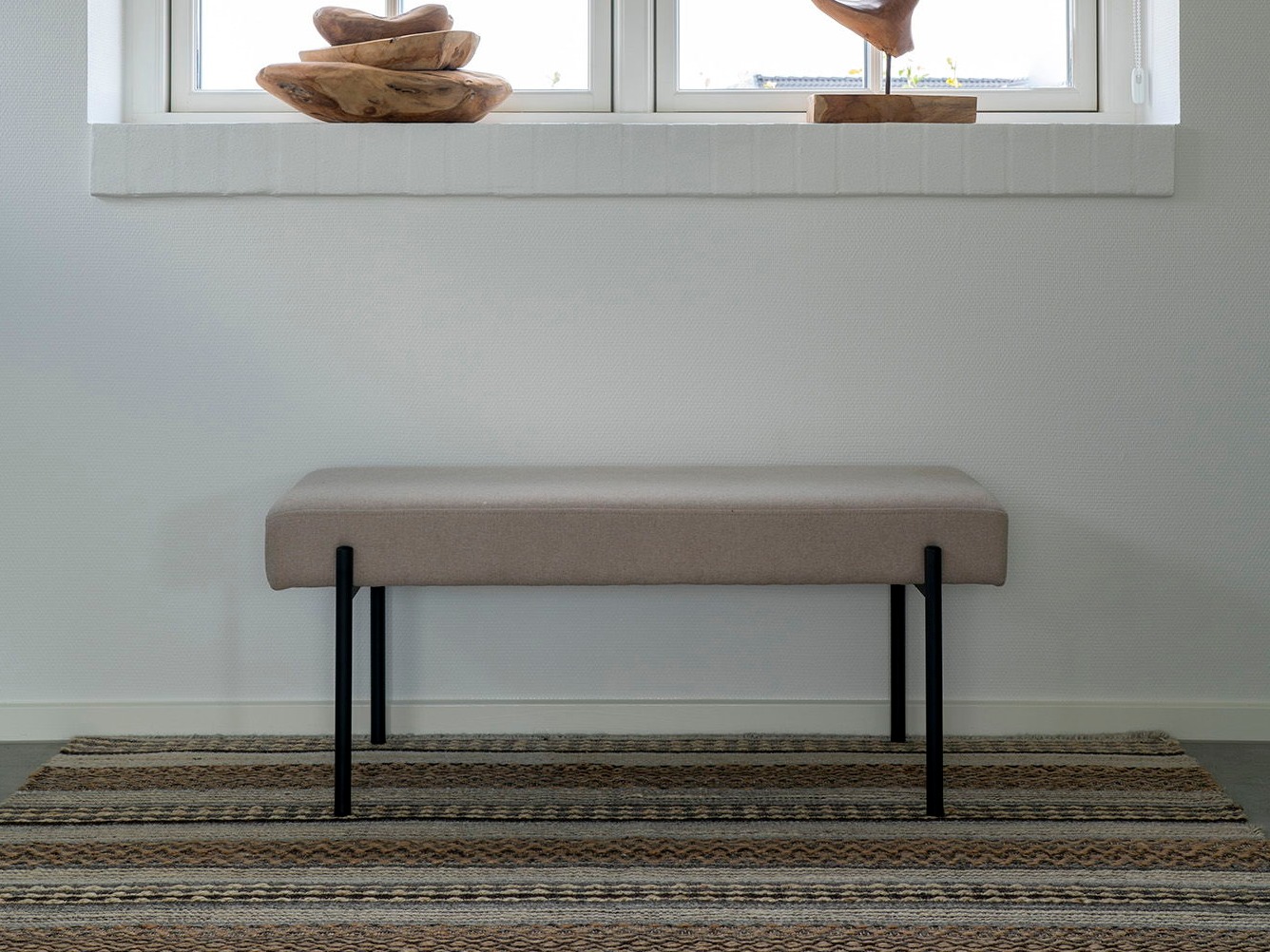 Klop z oblazinjenjem Brea 140 (Svetlo rjava)