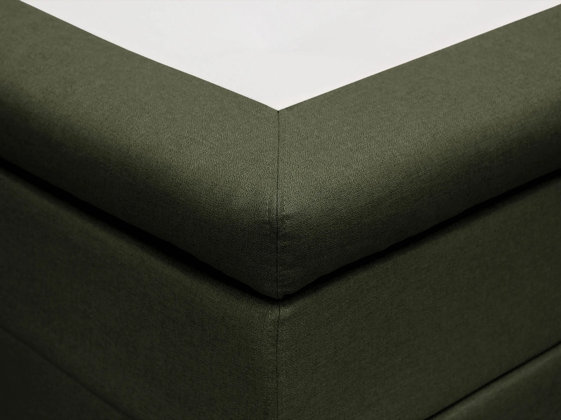 Boxspring postelja Seattle 223 (Malmo 37)