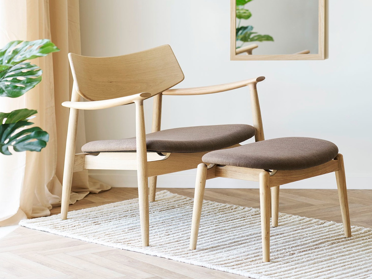 Fotelj Brea 225 (Rjava)