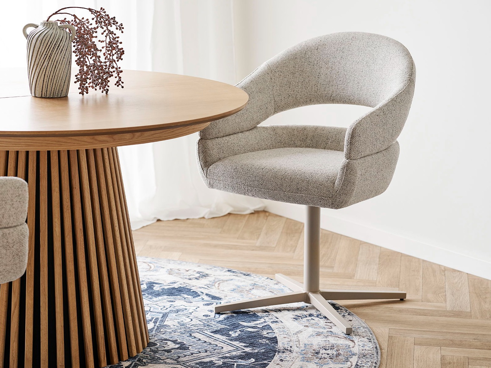 Stol Brea 281 (Svetlo bež)