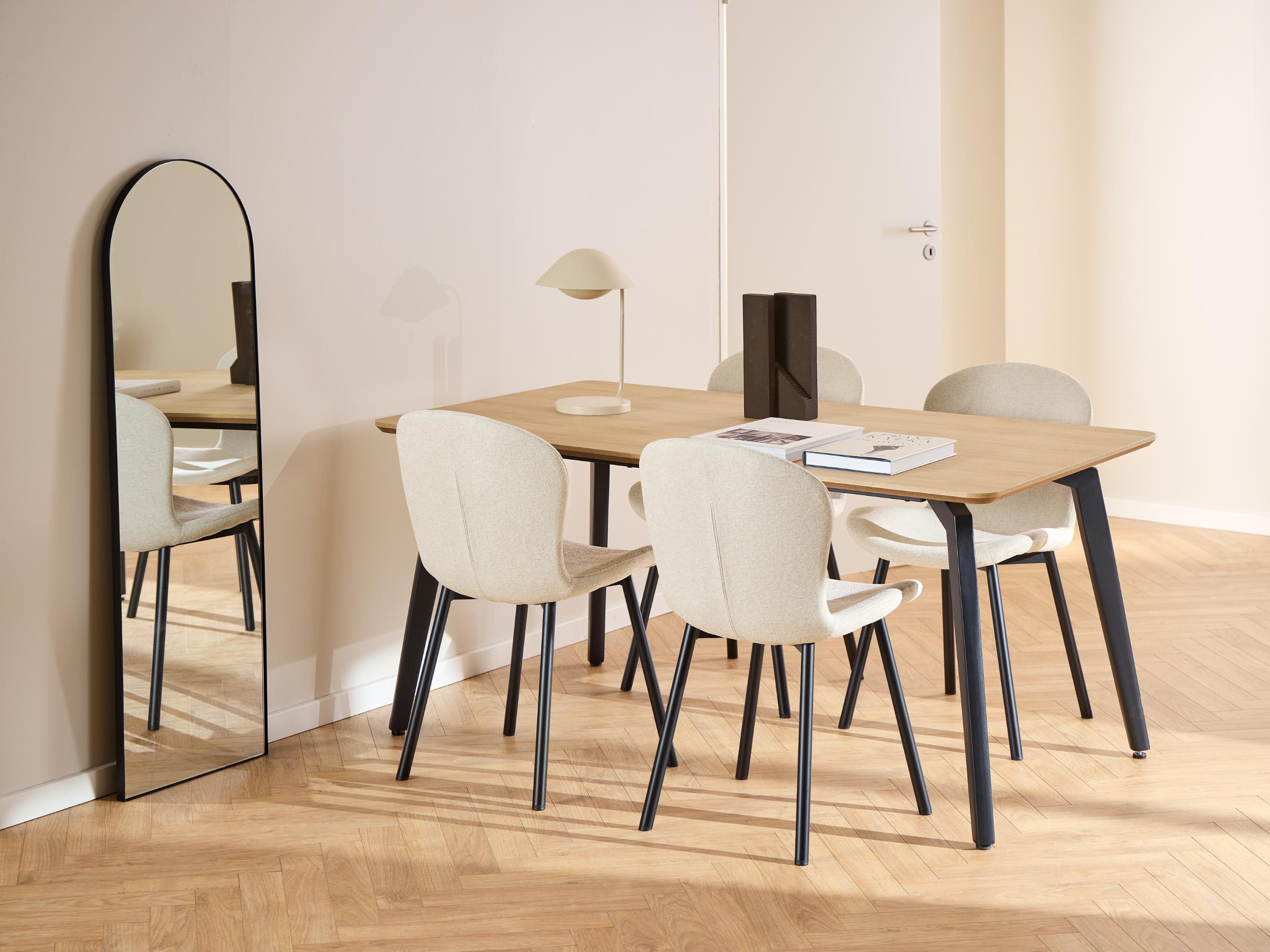 Jedilniški komplet Norsica 1025