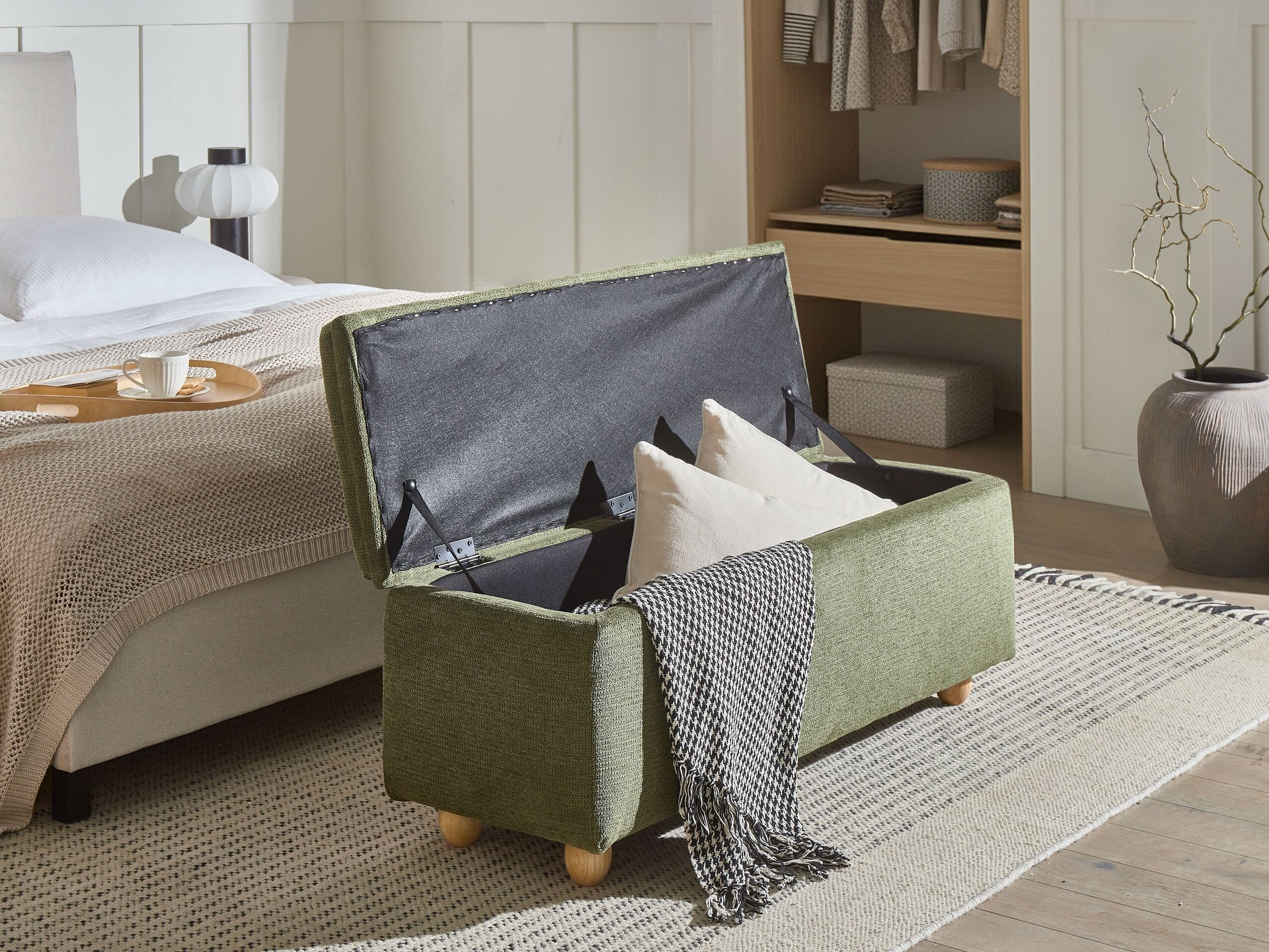 Klop z oblazinjenjem Berwyn 2918 (Zelena)