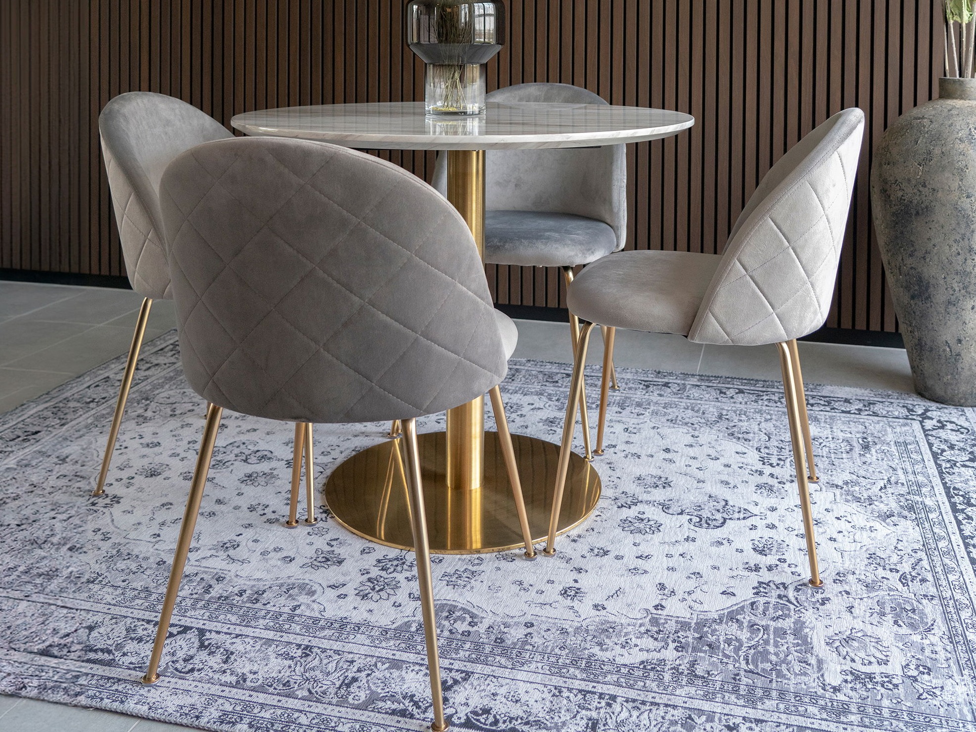 Jedilniški komplet Elbelia 105