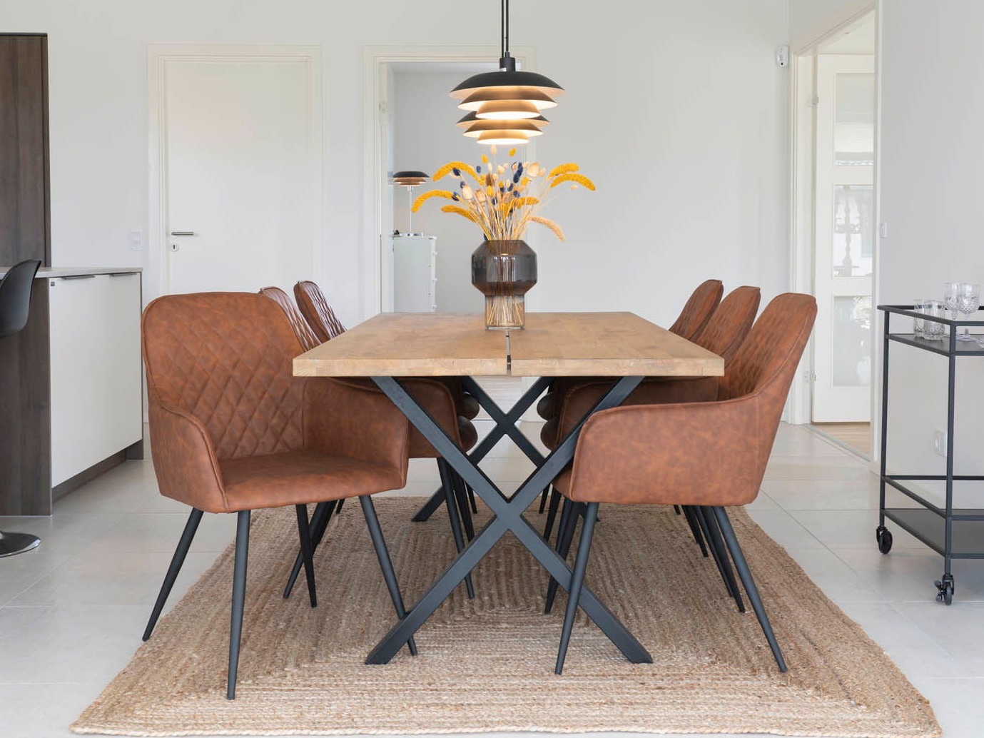 Stol Brea 213 (Rjava)