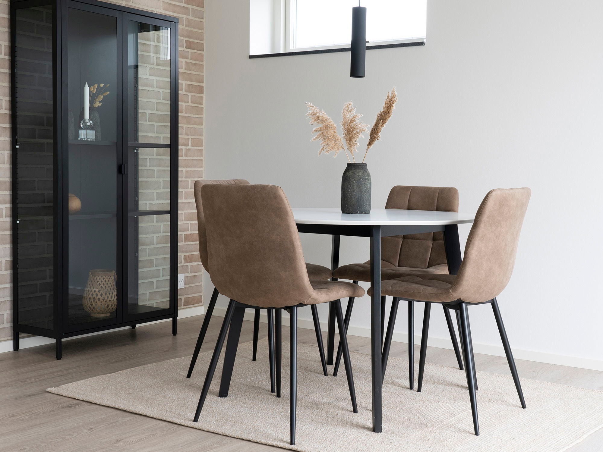 Stol Brea 227 (Črna + Svetlo rjava)