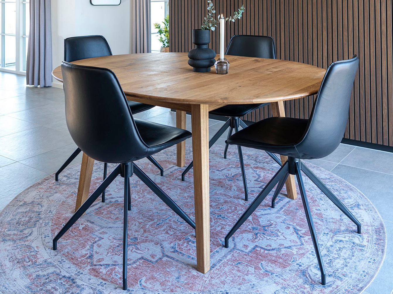 Stol Brea 238 (Črna)