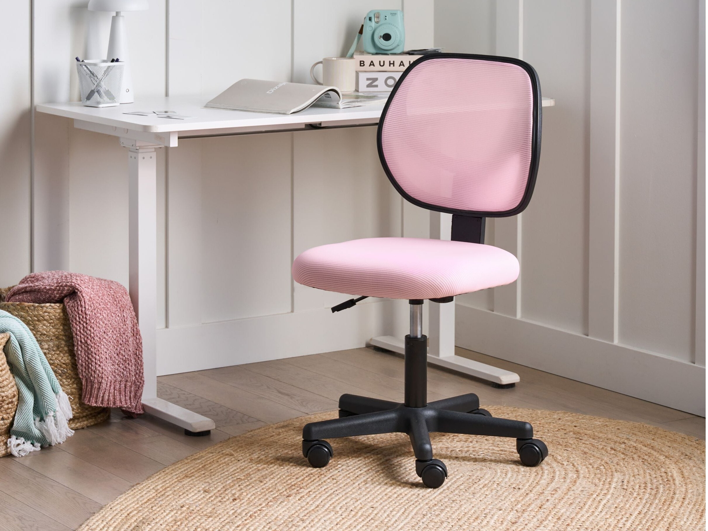 Pisarniški stol Berwyn 2920 (Svetlo roza)