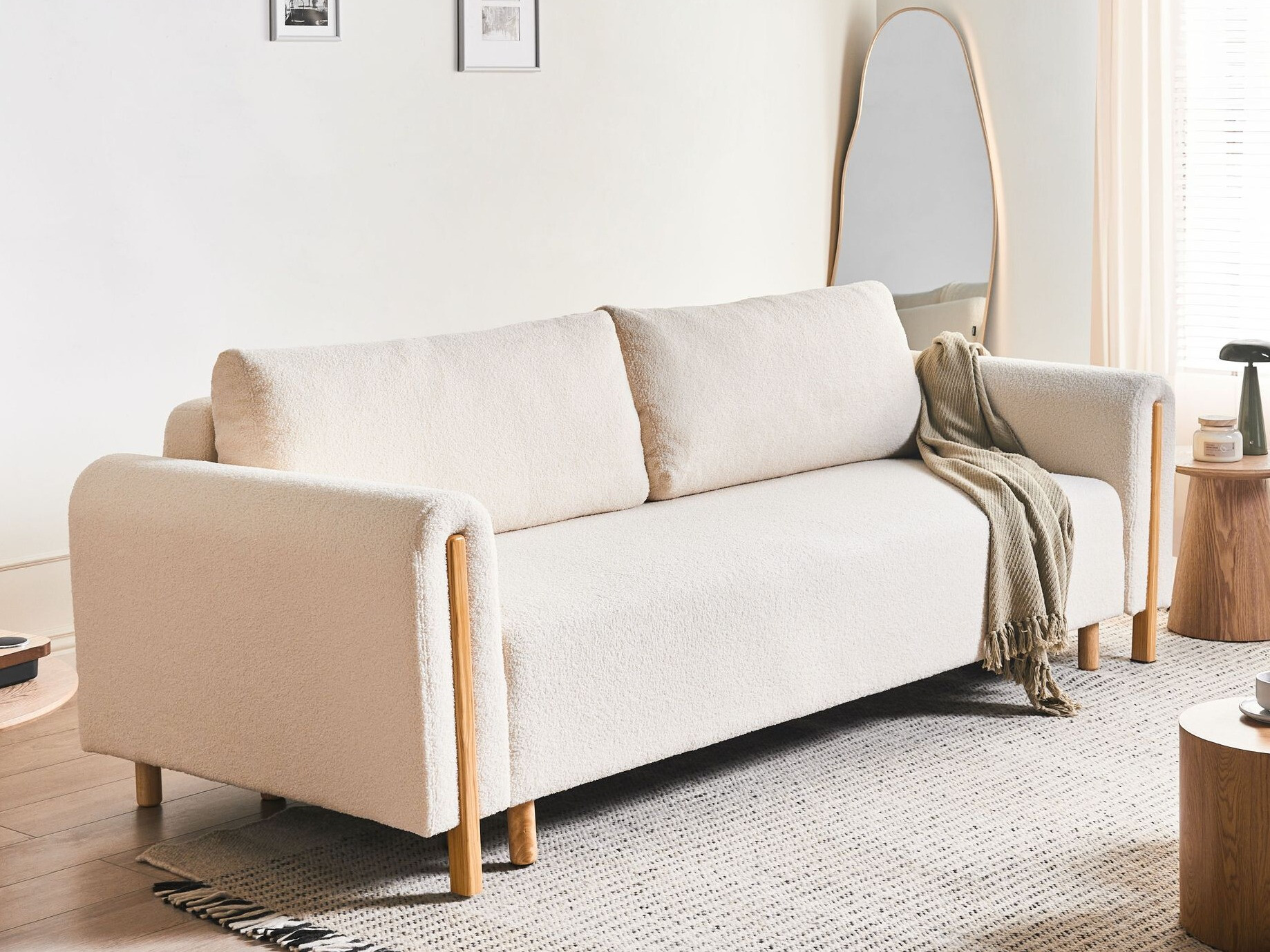 Raztegljiv kavč Berwyn 2936 (Bela)