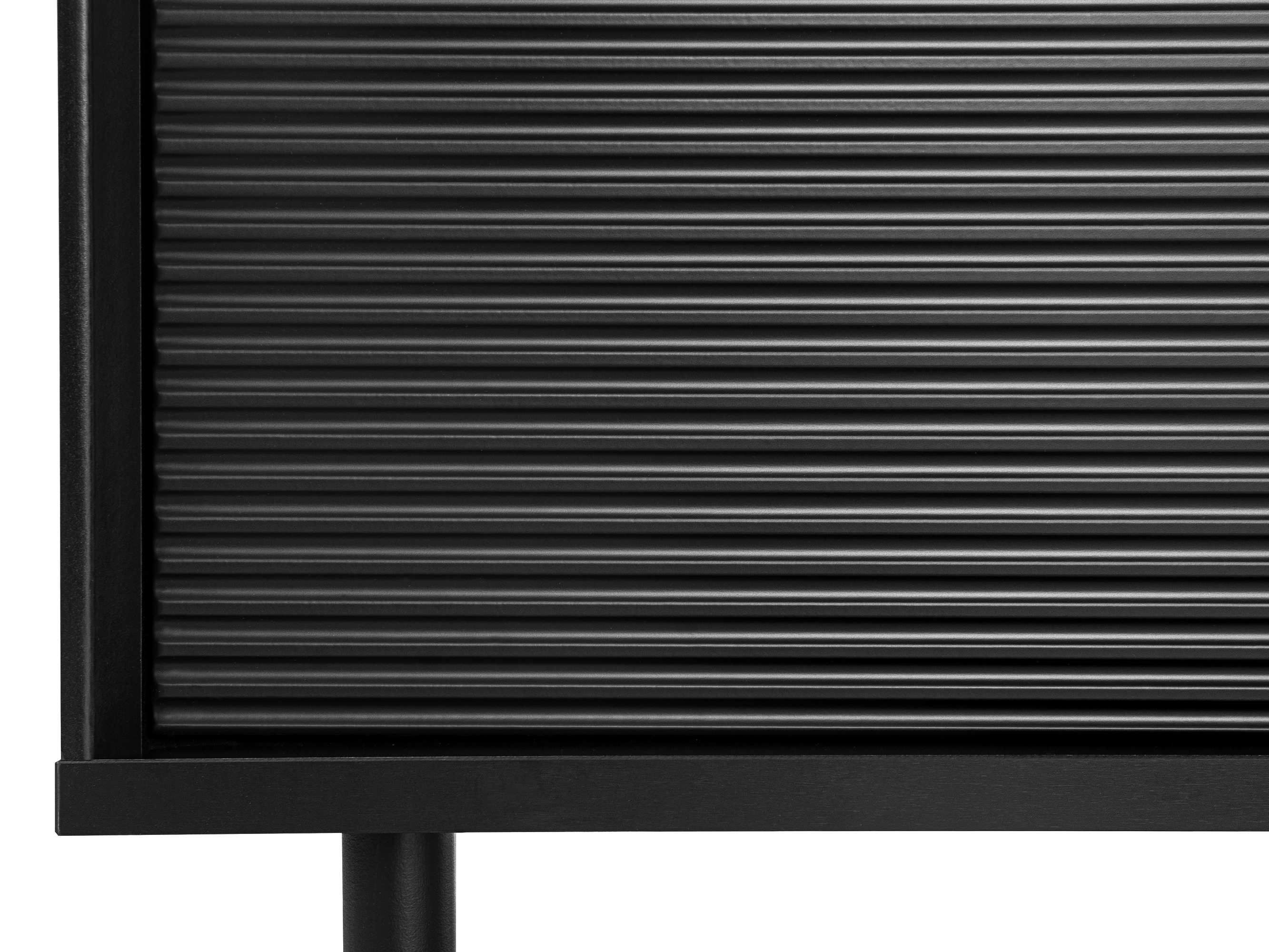 Omarica Corevaru 108 (Črna)