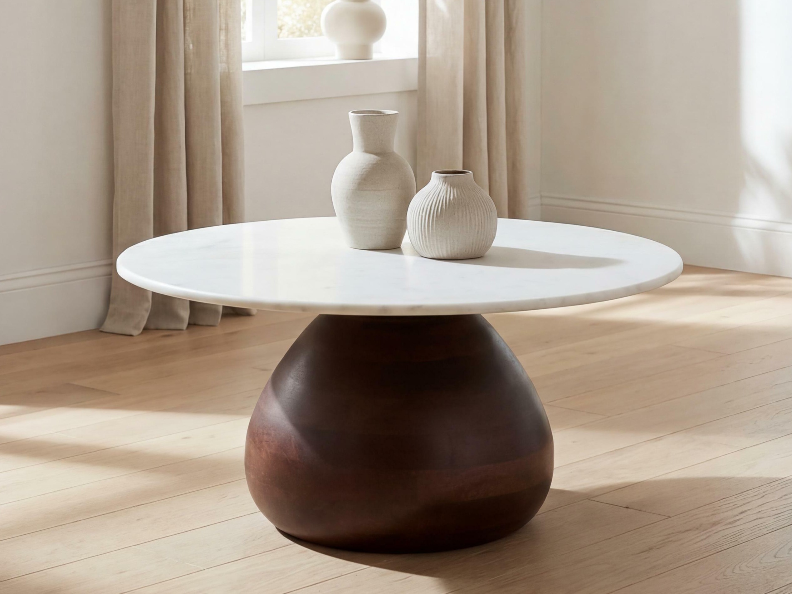 Klubska mizica Brea 270