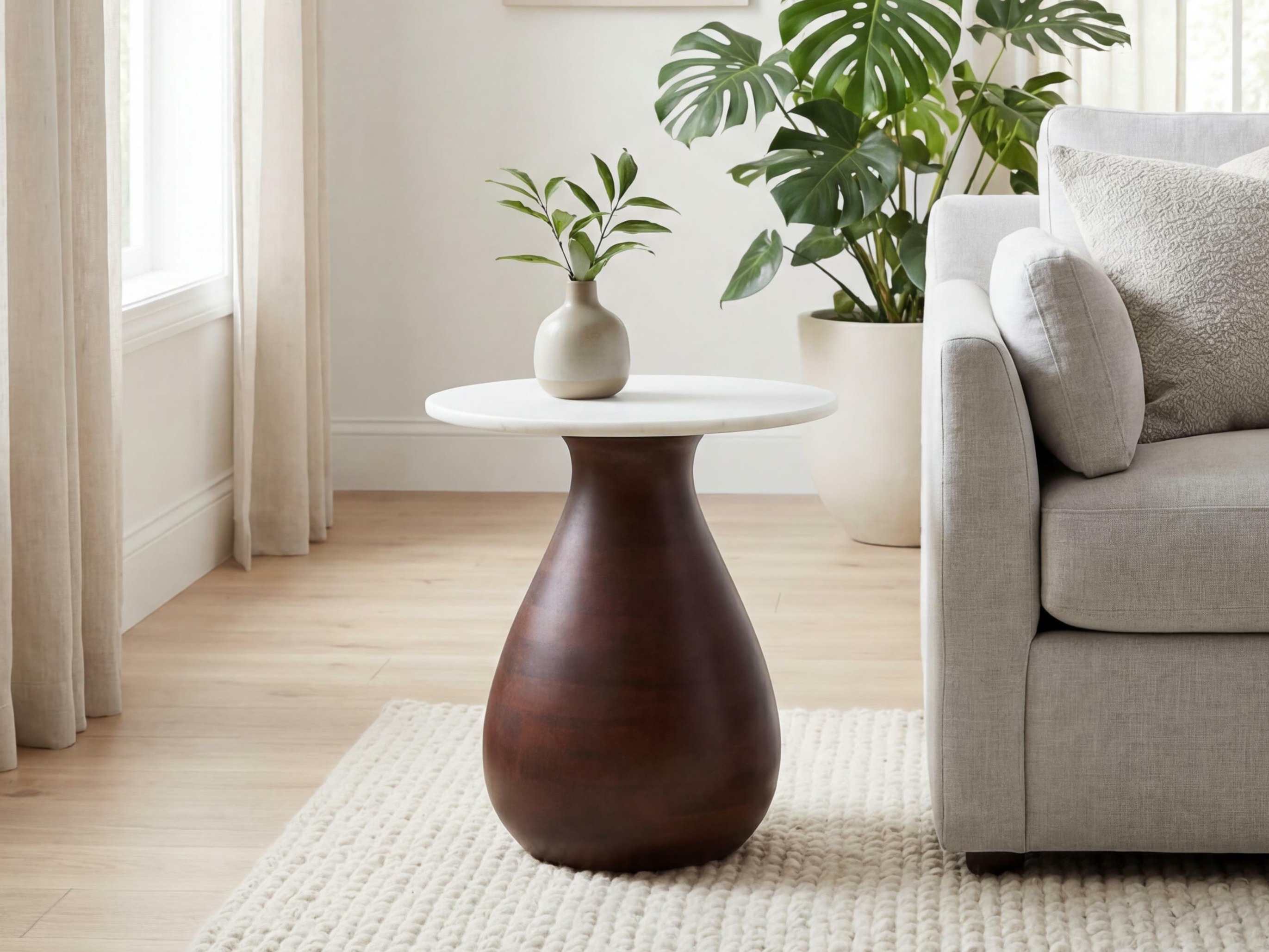 Stranska mizica Brea 271