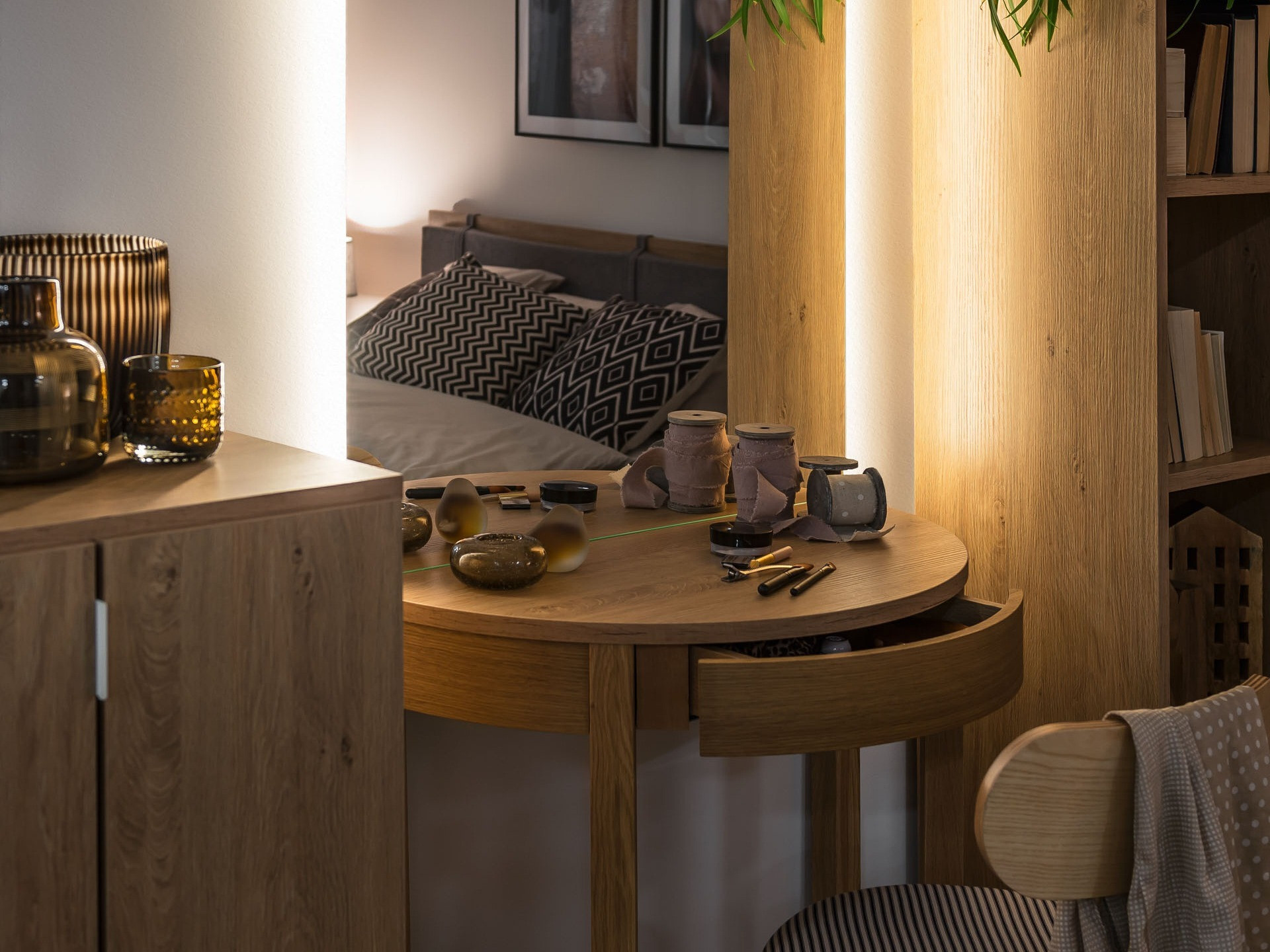 Toaletna mizica Sosero 107 (Hrast)